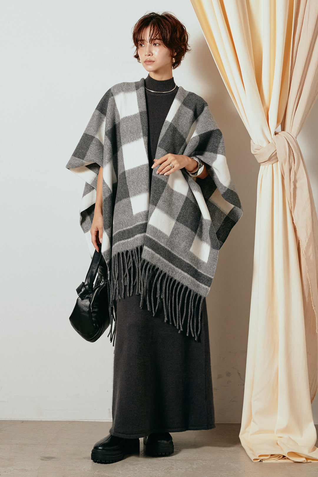 [SET]裾フリンジ柄ポンチョアウター+ノースリーブニットロングワンピース(2set)