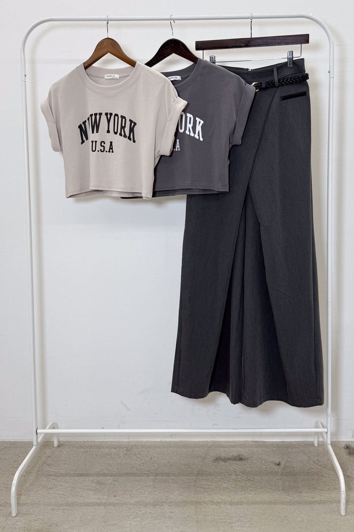 [着回しセット]ショート丈NEWYORKロゴTシャツ+ショート丈NEWYORKロゴTシャツ+ベルト付きクロスデザインパンツ(3set)