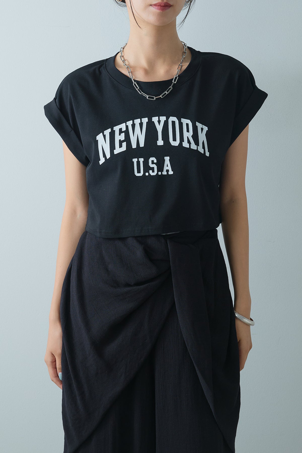 【関税込み】WARDROBE.NYC ショートパンツ 関税込み】WARDROBE.NYC カーキ Spray ショートパンツ 1.jpg