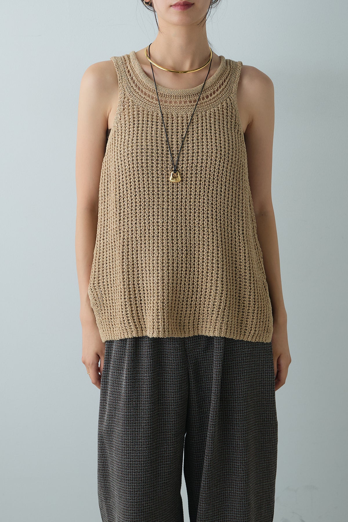 トップス ERIKA ZW COLLECTION GATHERED SLEEVELESS TOP - Black | ZARA United