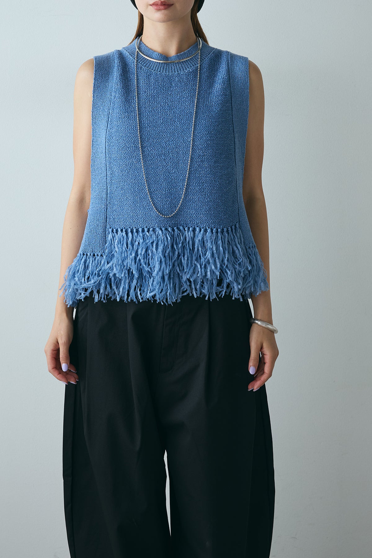 フード付き　ジレ　セシカ VEST – ESICA