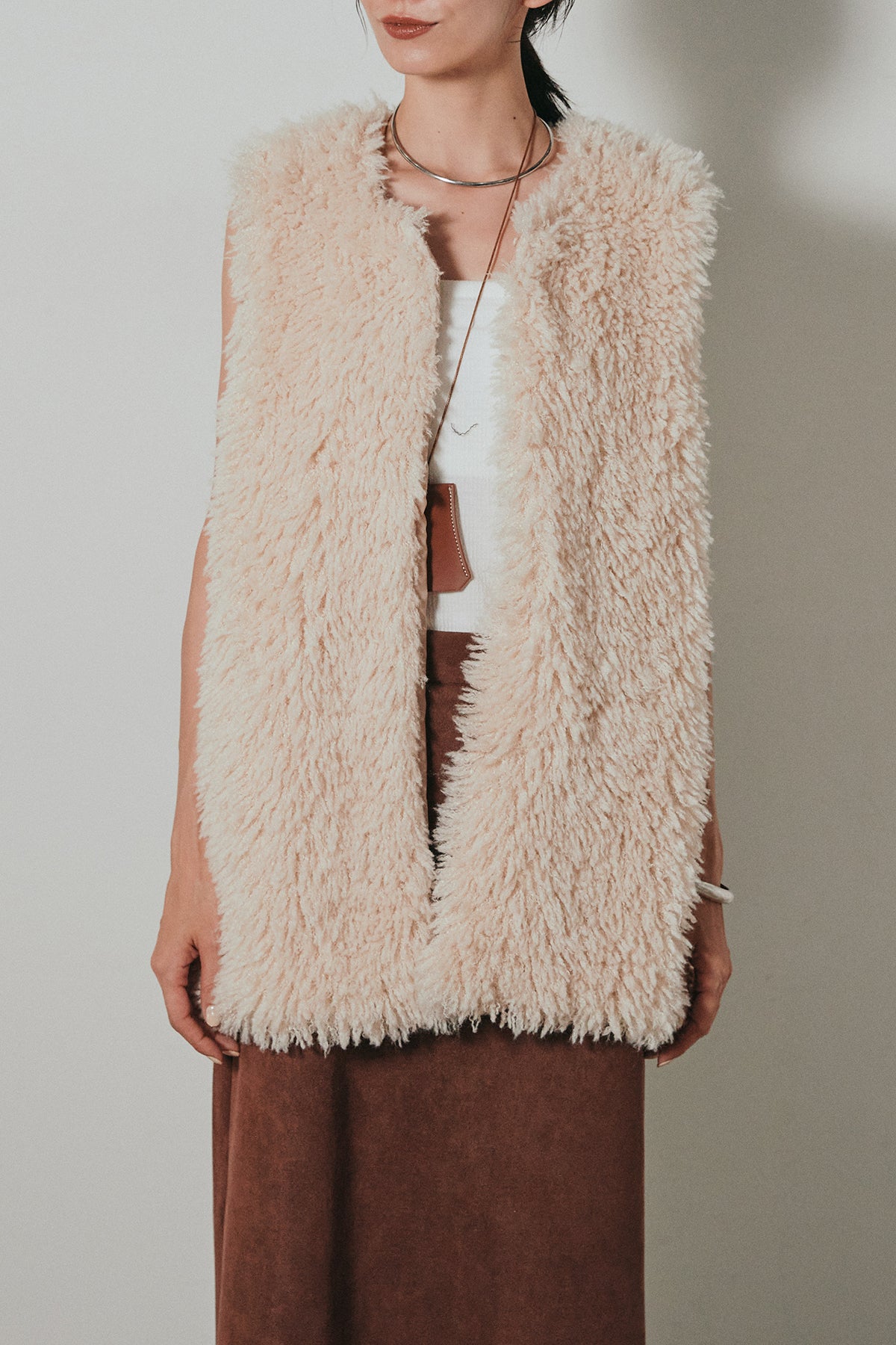 ミドル丈プードルボアベスト – ESICA