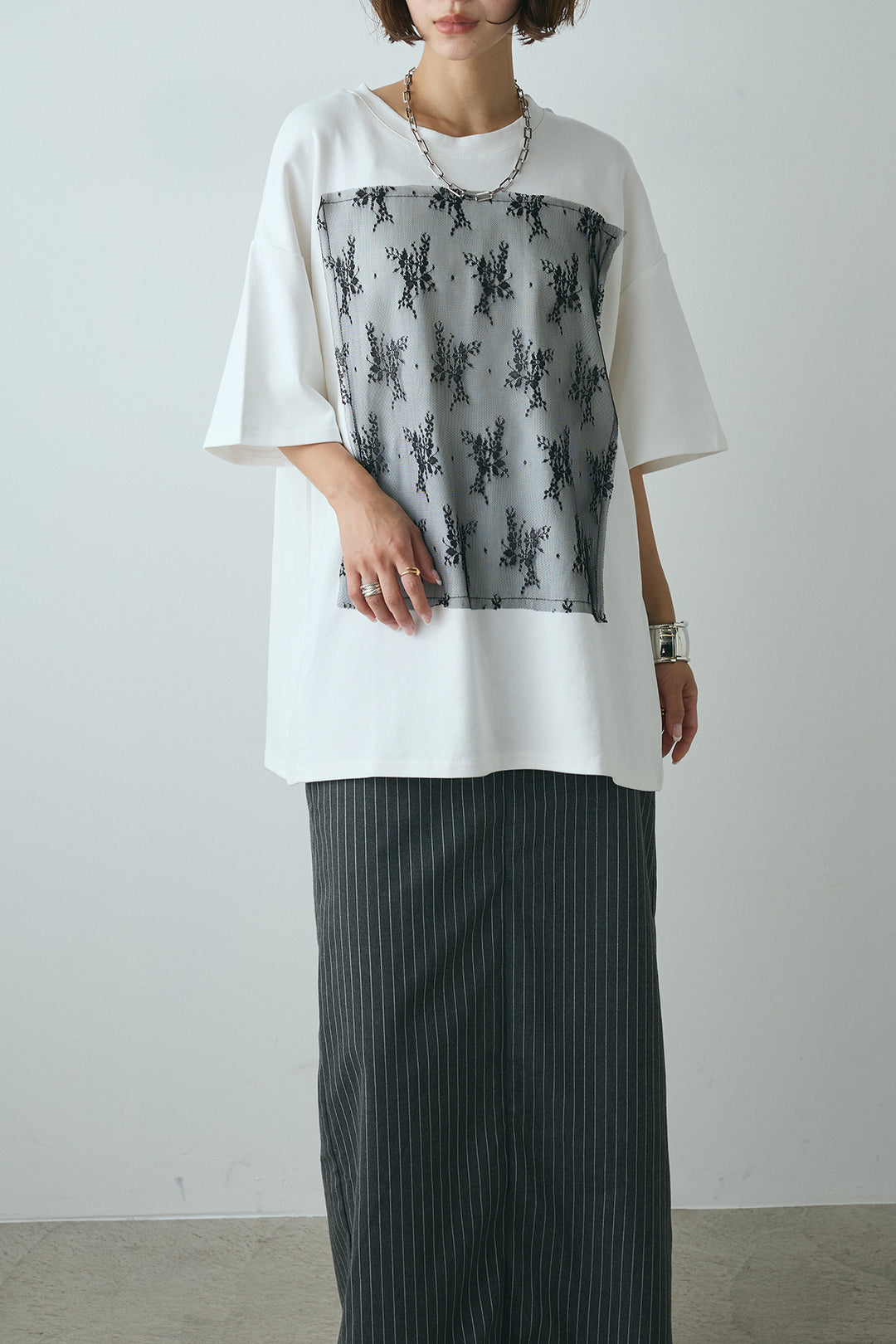 [SET]スクエアレース刺繍Tシャツ+ストライプストレートスカート(2set)