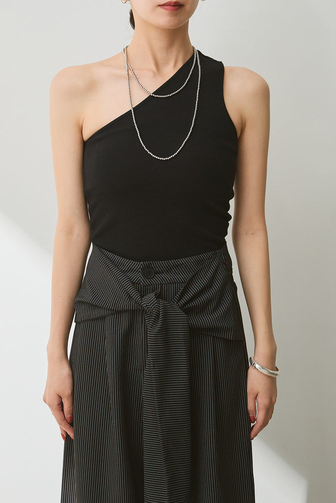 即納】カップ付きバックデザインワンショルダータンクトップ – ESICA