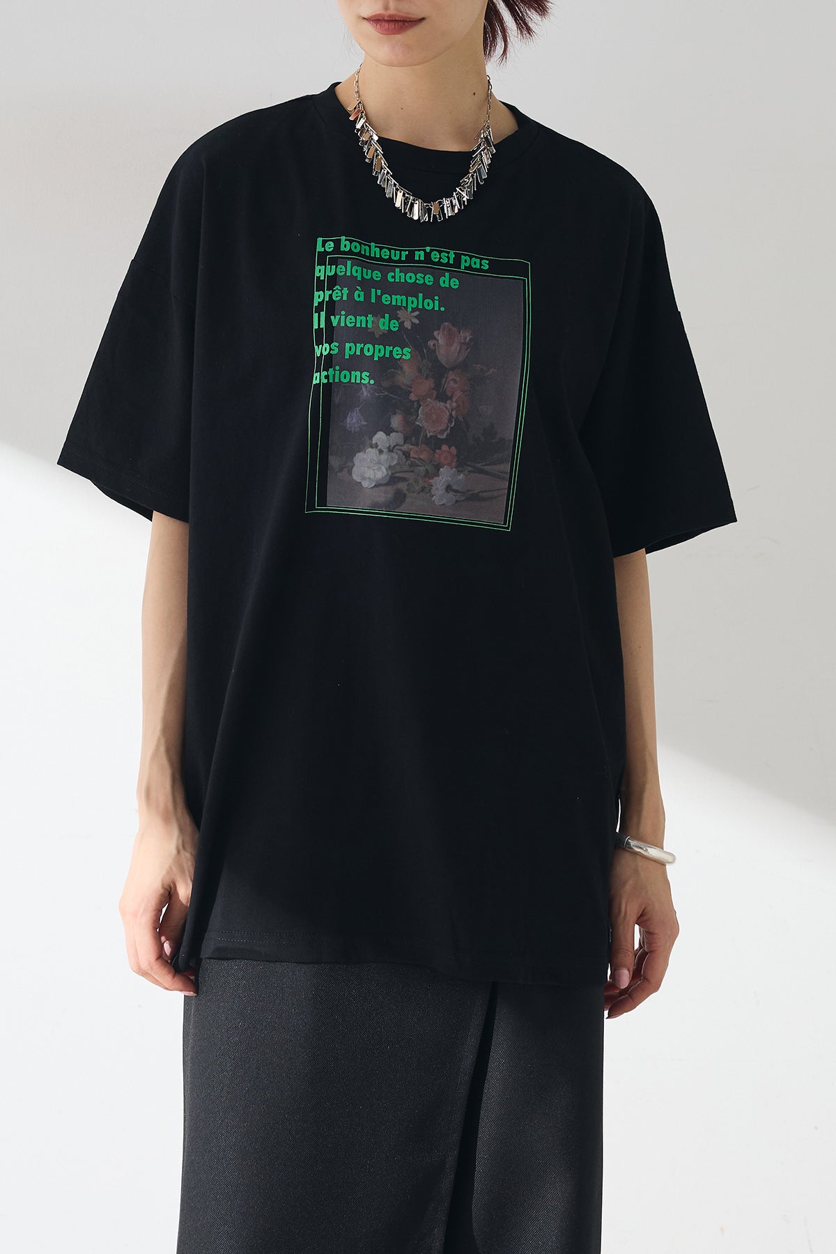 [SET]箔プリントBIGTシャツ+レイヤードデニム裾フレアパンツ(2set) SET]箔プリントBIGTシャツ+レイヤードデニム裾フレアパンツ(2set