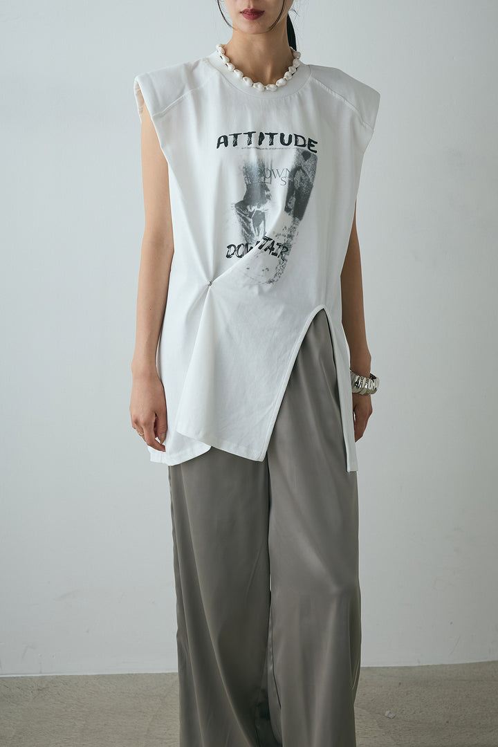 サイドデザインプリントTシャツ