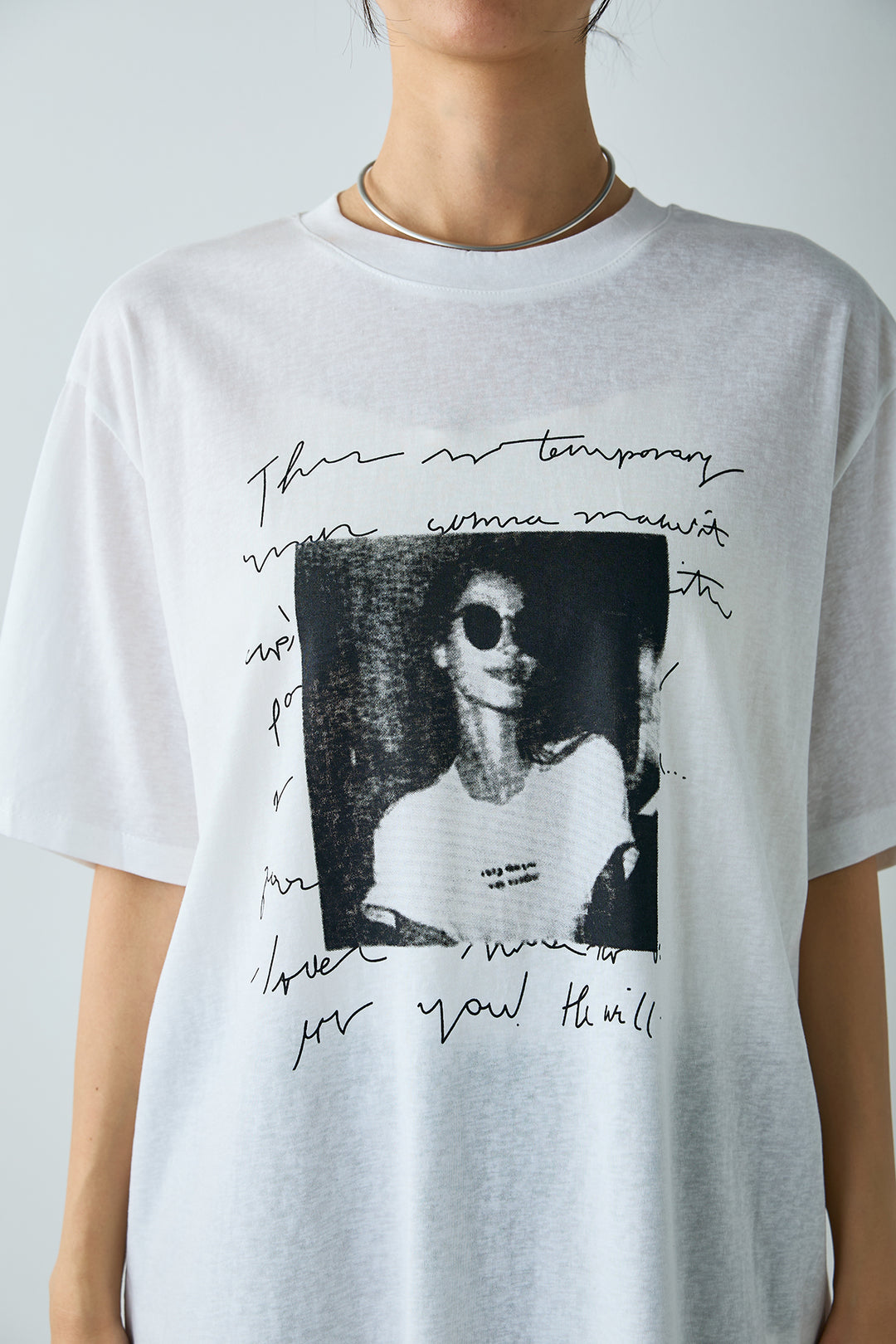 ニュアンス英字フォトプリントTシャツ