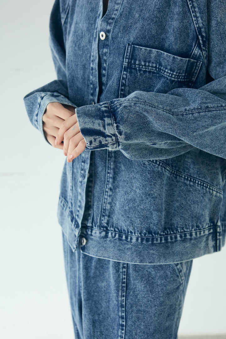 カラーデニムケミカル加工ノーカラーブルゾン