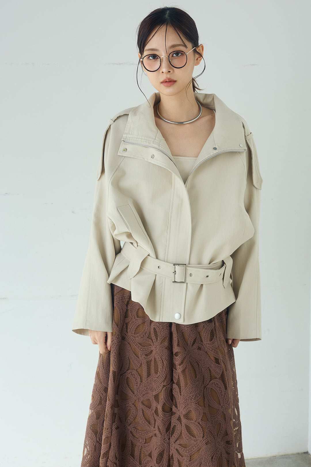 [SET]ベルト付きスタンドネックアウター+ツイルタックハーフパンツ(2set)