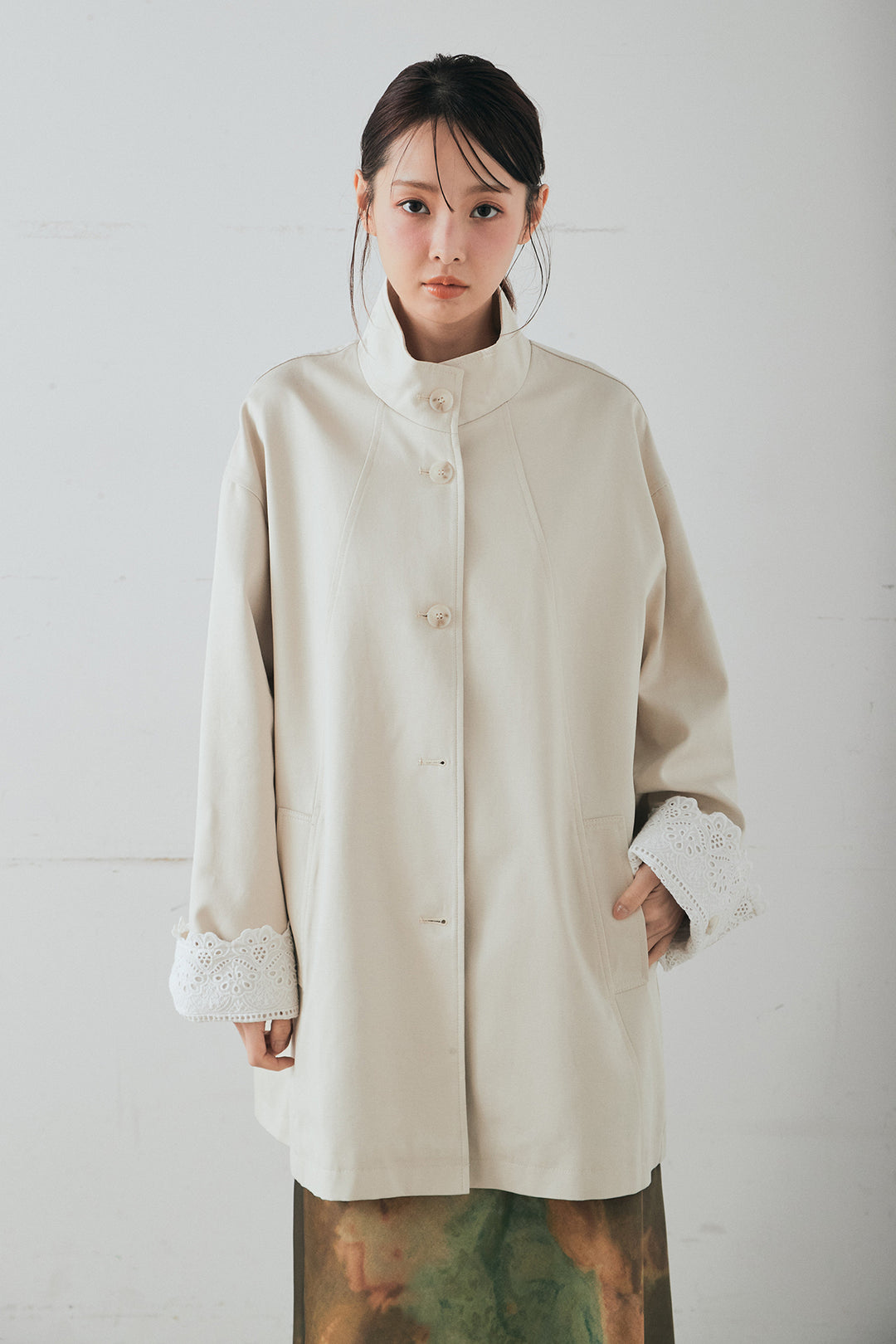 [SET]袖折り返しレースデザインアウター+ニュアンス柄サテンスカート(2set)