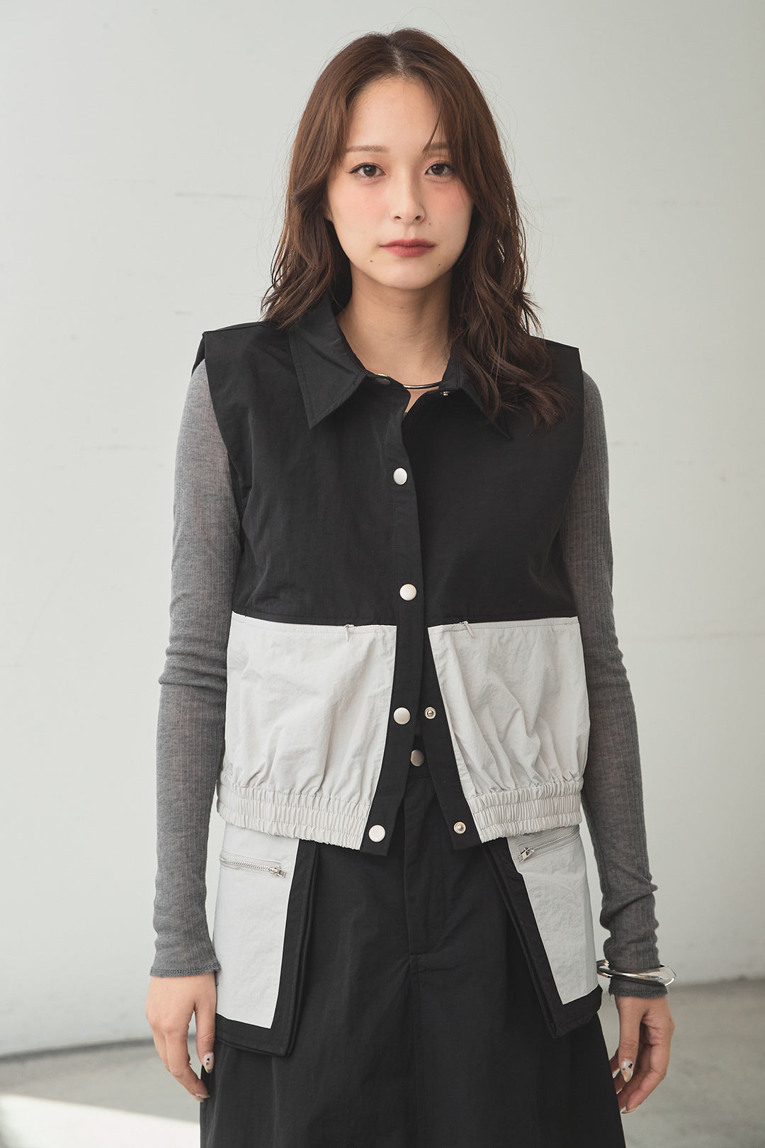 襟付きナイロンベスト