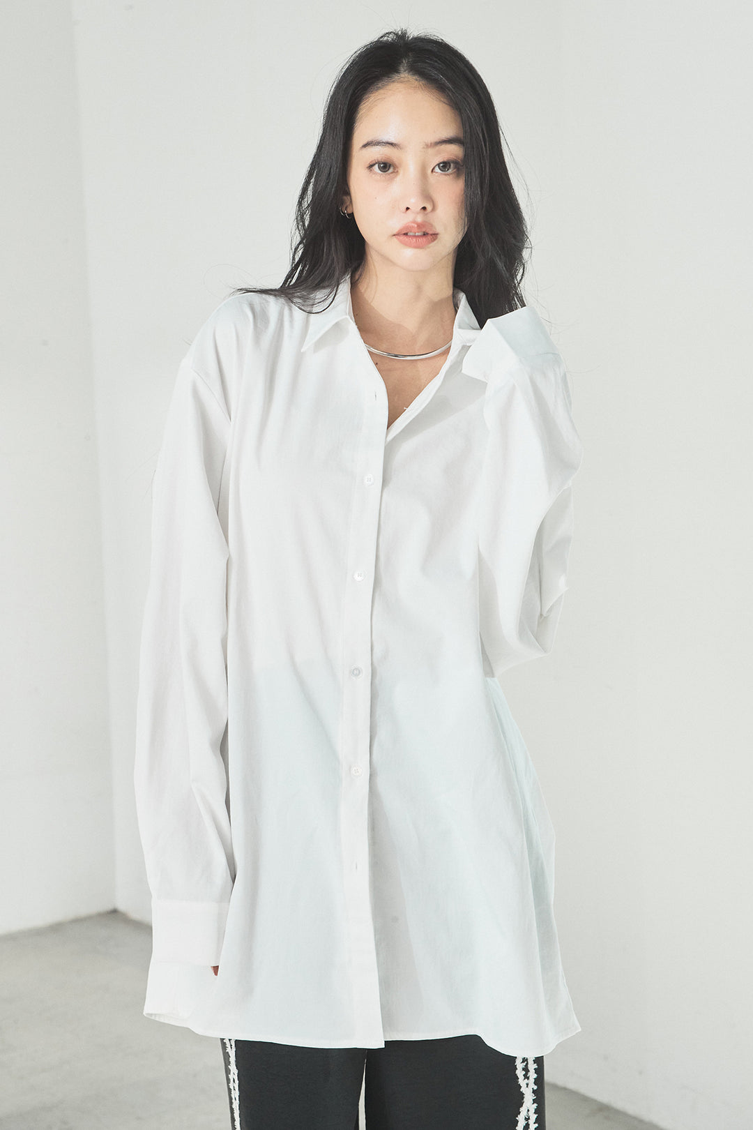 [SET]ニットキャミ付きシャツ+刺繡テープラインパンツ(2set)