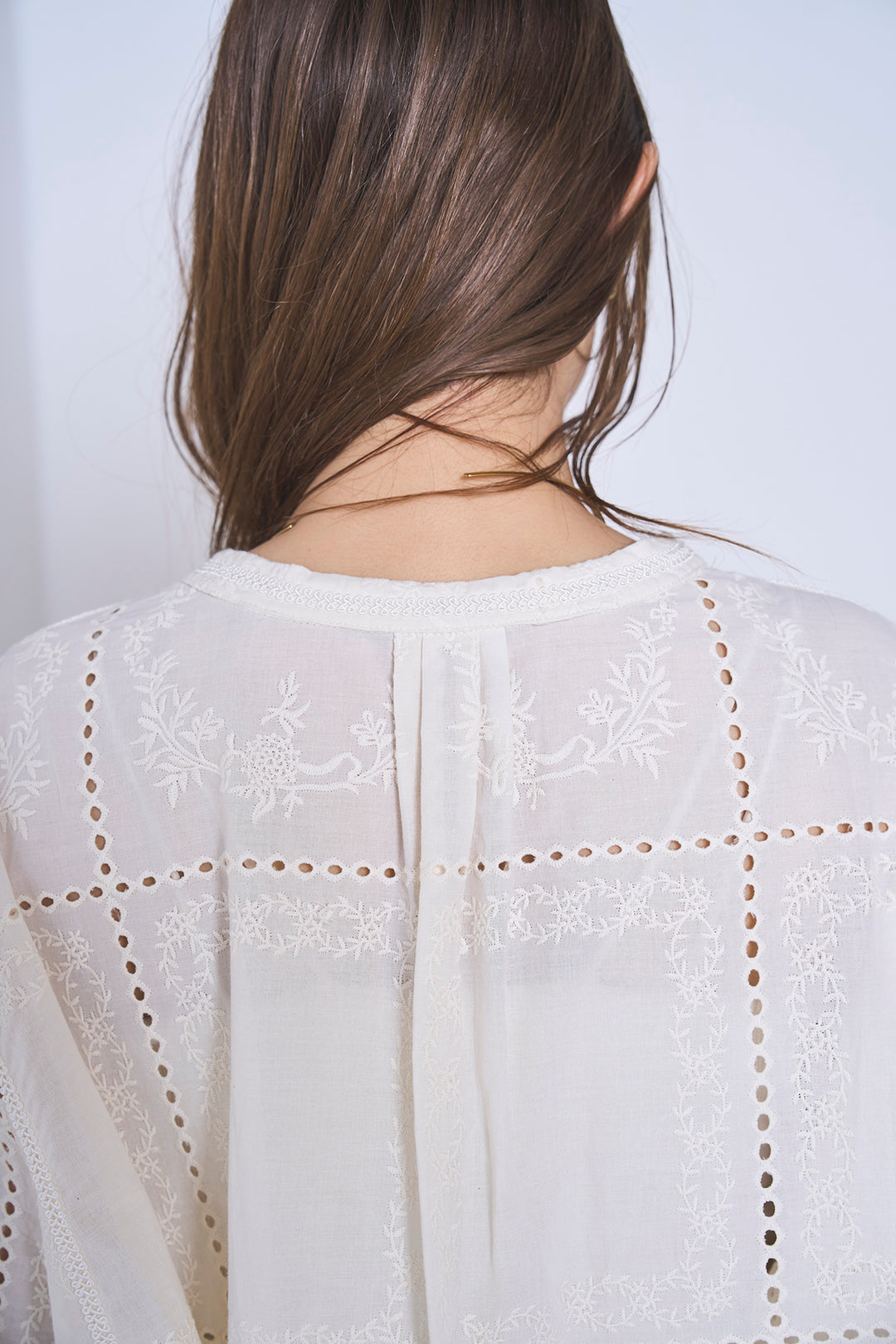 [SET]深V刺繍柄ブラウス+リネンブレンドロングナロースカート(2set)