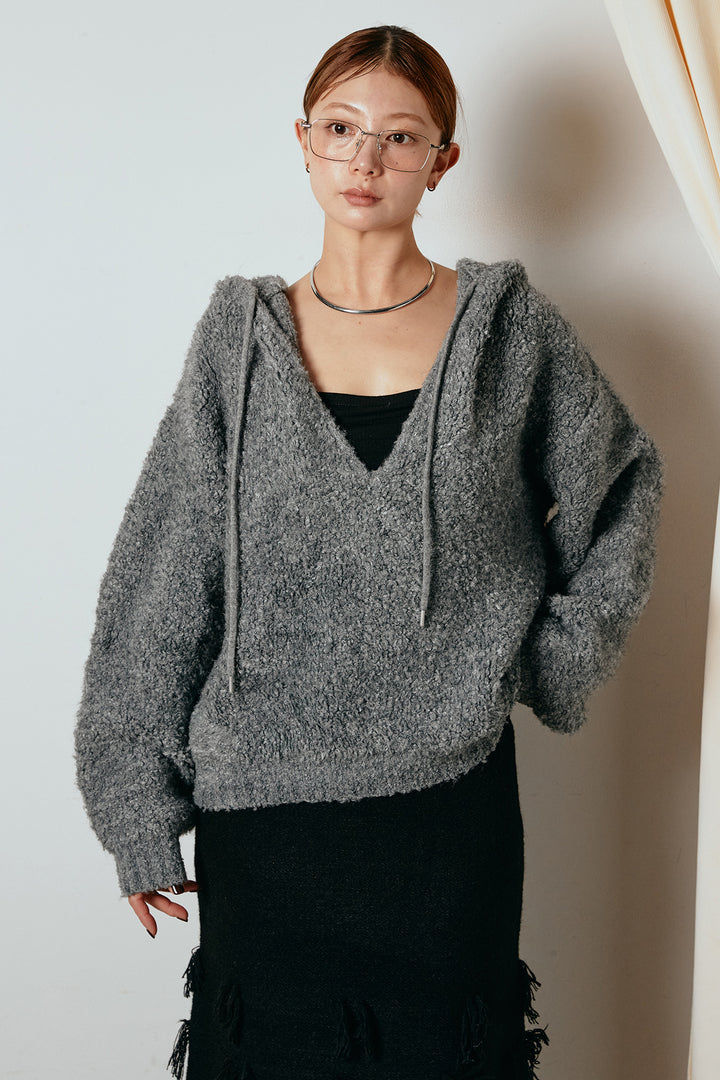 ブークレキーネックプルオーバー