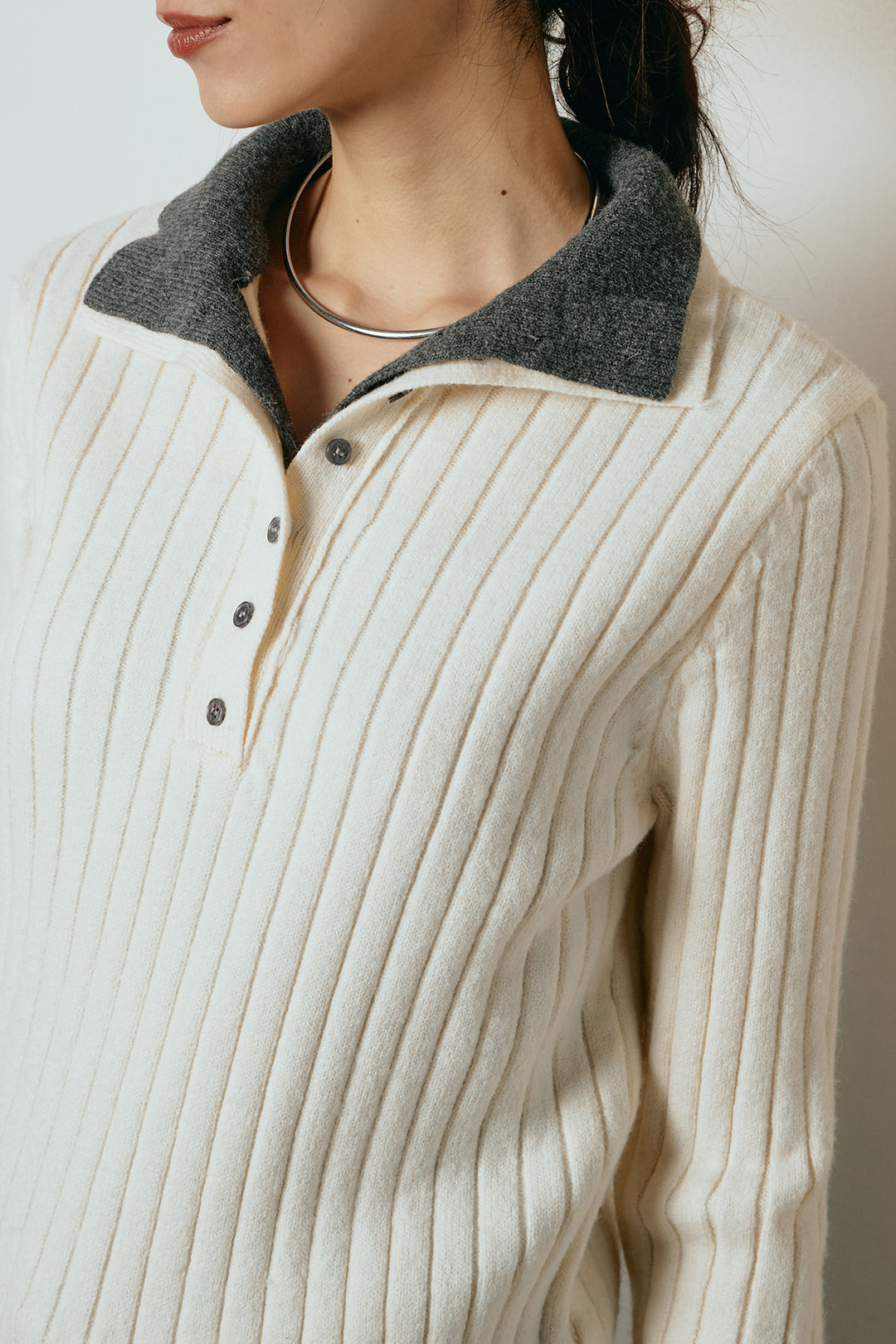 レイヤード風リブニットトップス