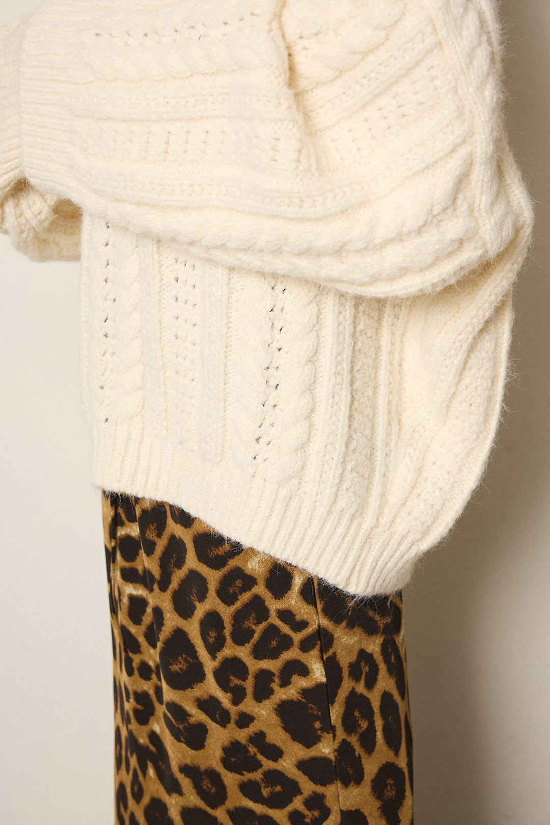 【即納】ハイネックオーバーシルエットニットトップス