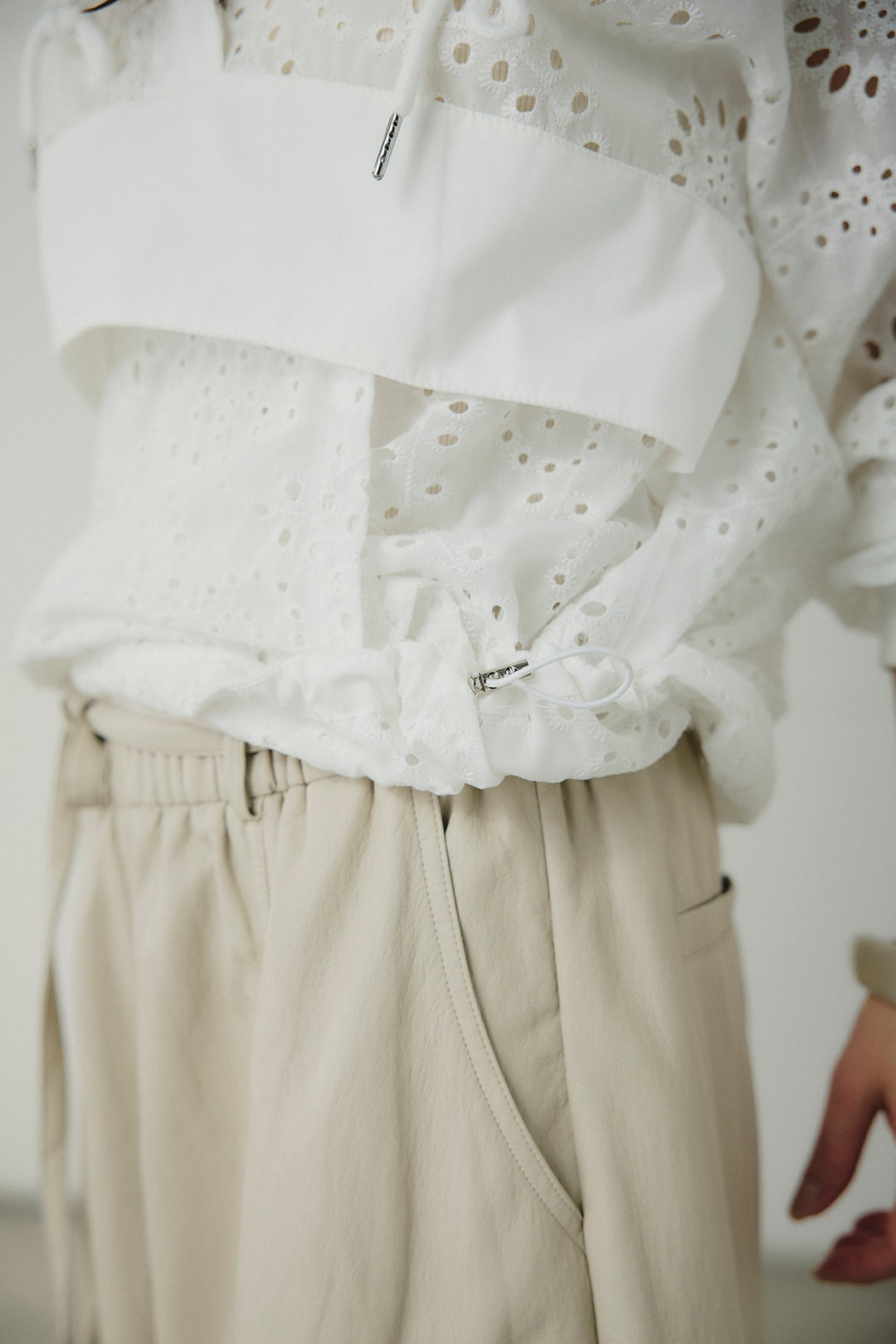 [SET]レースハーフジップアップフーディー+リネン混タックストレートワイドパンツ(2set)