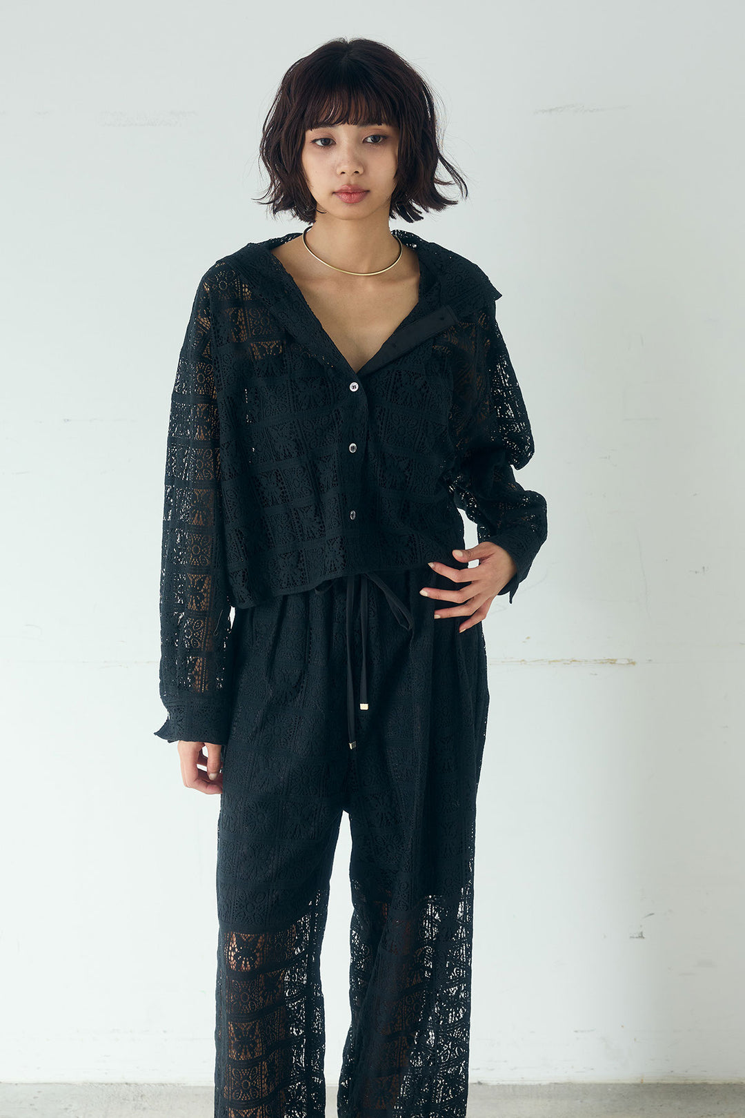 [SET]デニムオーバーサイズジャケット+パッチワークレースイージーパンツ+パッチワークレースショート丈フードシャツ(3set)