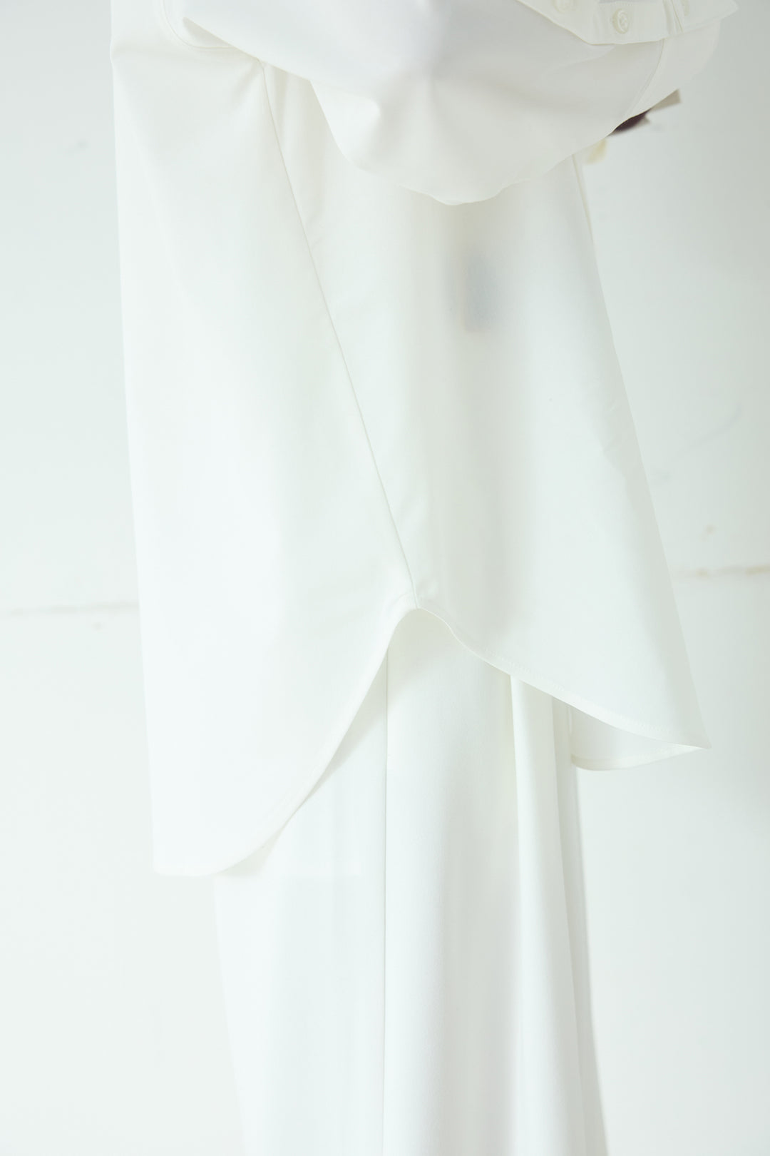 [SET]無地タイ付フーディーBIGシャツ+ランダムタックデザインワイドパンツ(2set)