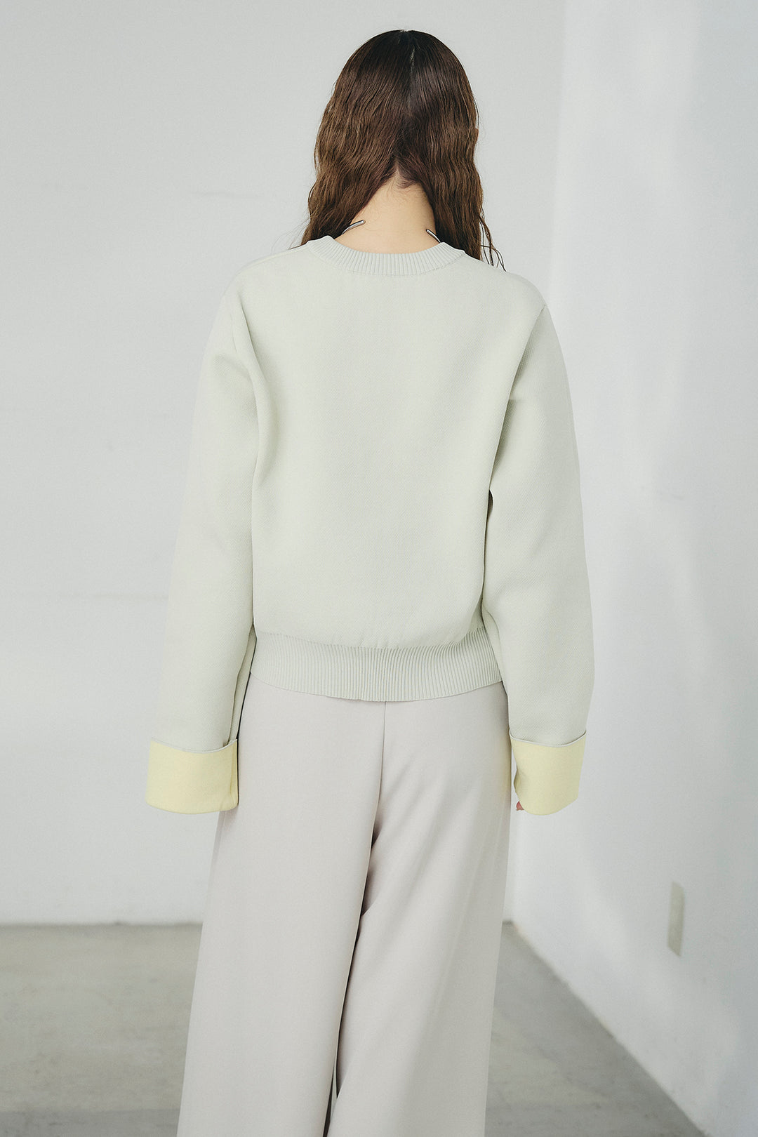 [SET]リバーシブル配色ニットカーディガン+デニムライクヘリンボーンタックパンツ(2set)