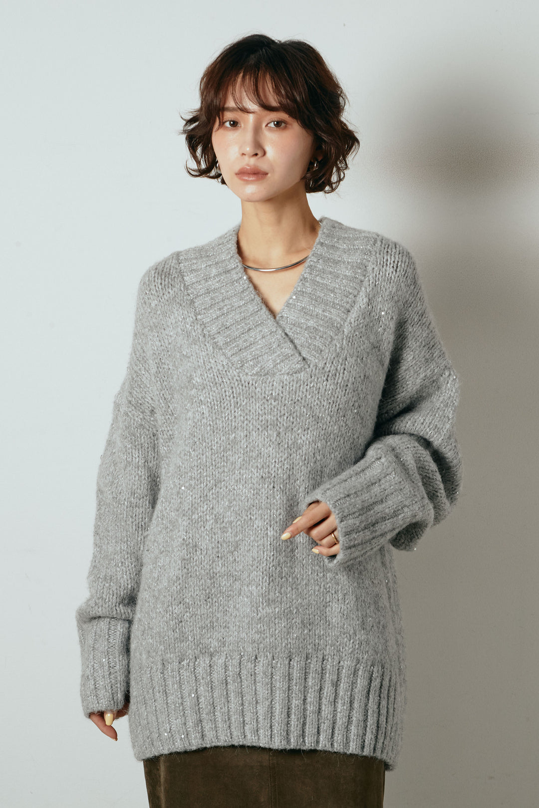 [SET]Vネックラメニットトップス+裏起毛スウェットワイドパンツ+レース切り替えキャミソール(3set)