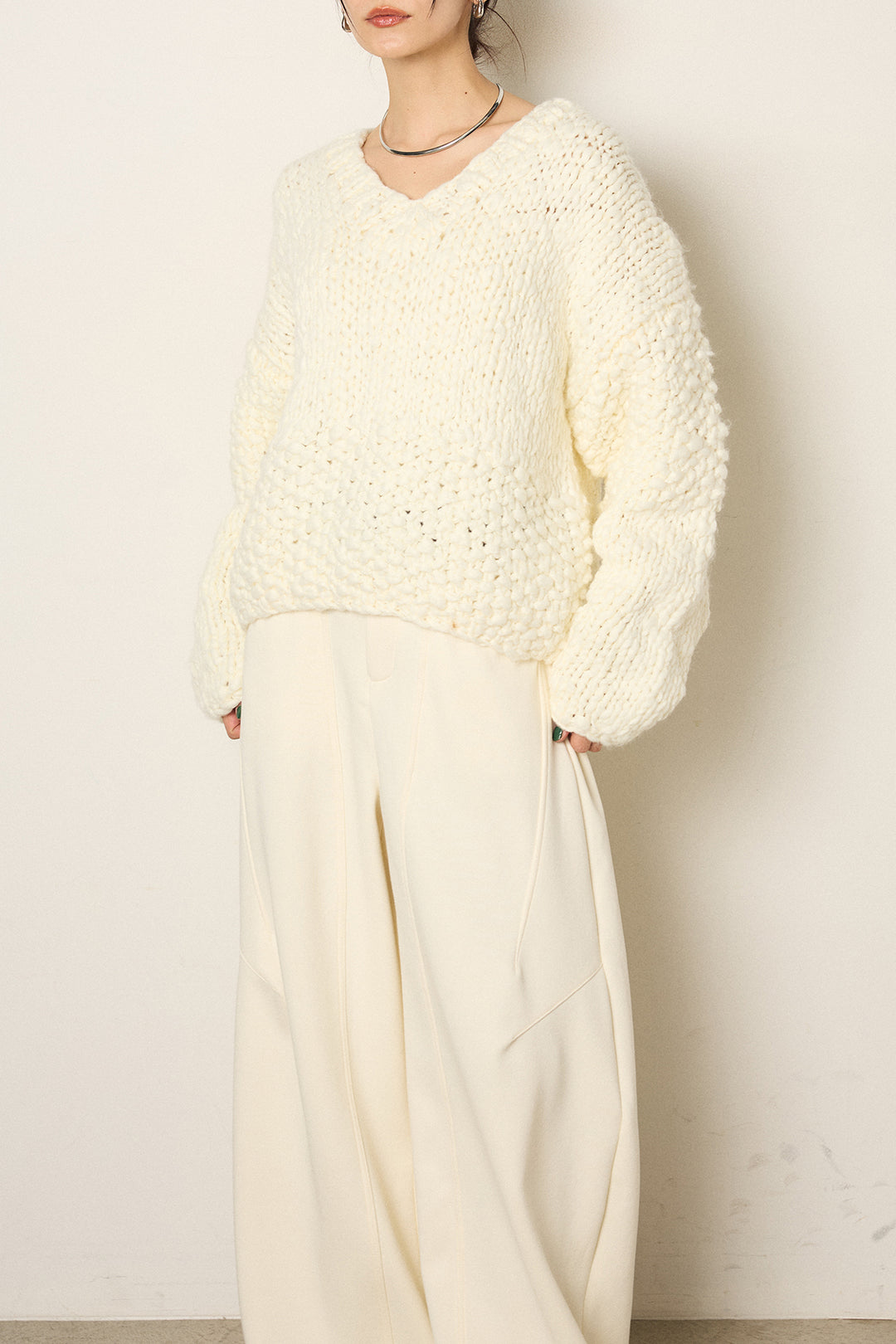 [SET]Vネックハンド編みニットトップス+太ベルト付きスウェットワイドカーブパンツ(2set)