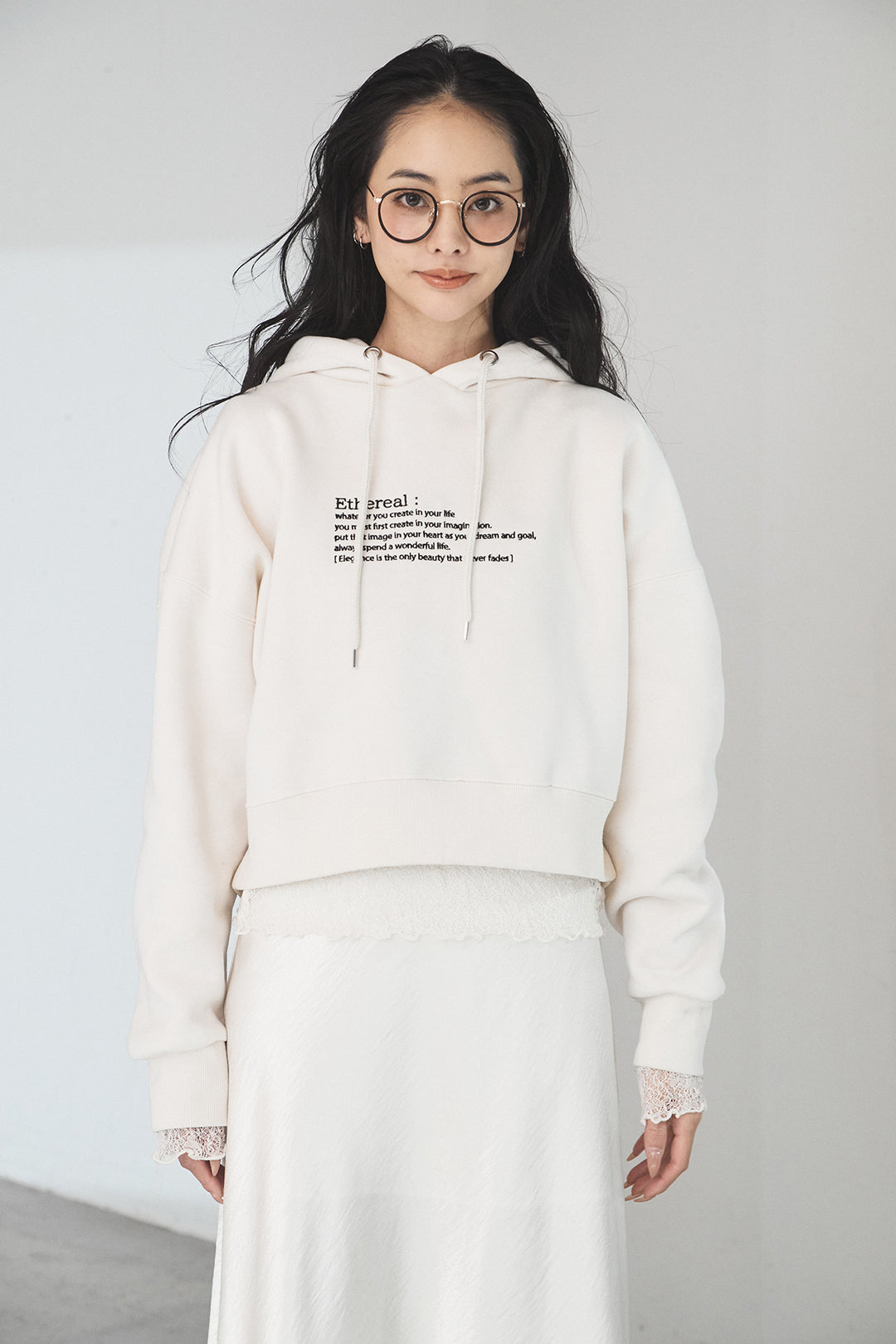 [SET]裏起毛レタリング刺繍フーディショートプルオーバー+チュールレイヤードニットパンツ(2set)