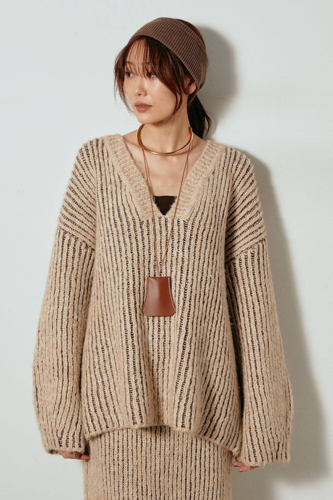 [SET]アルパカタッチ深Vニットトップス+タック入りコーデュロイワイドパンツ(2set)