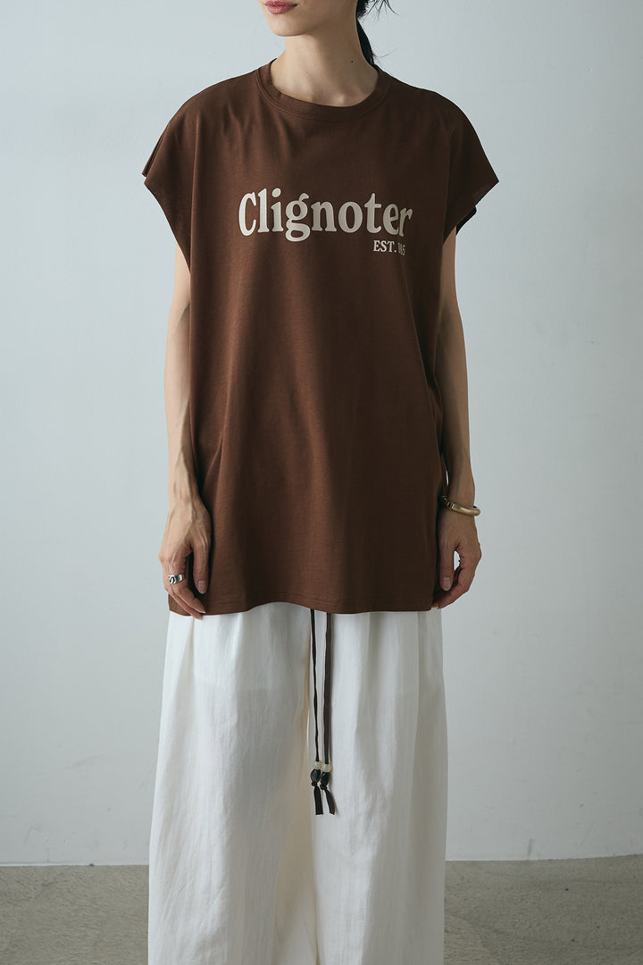 英字ロゴノースリーブTシャツ
