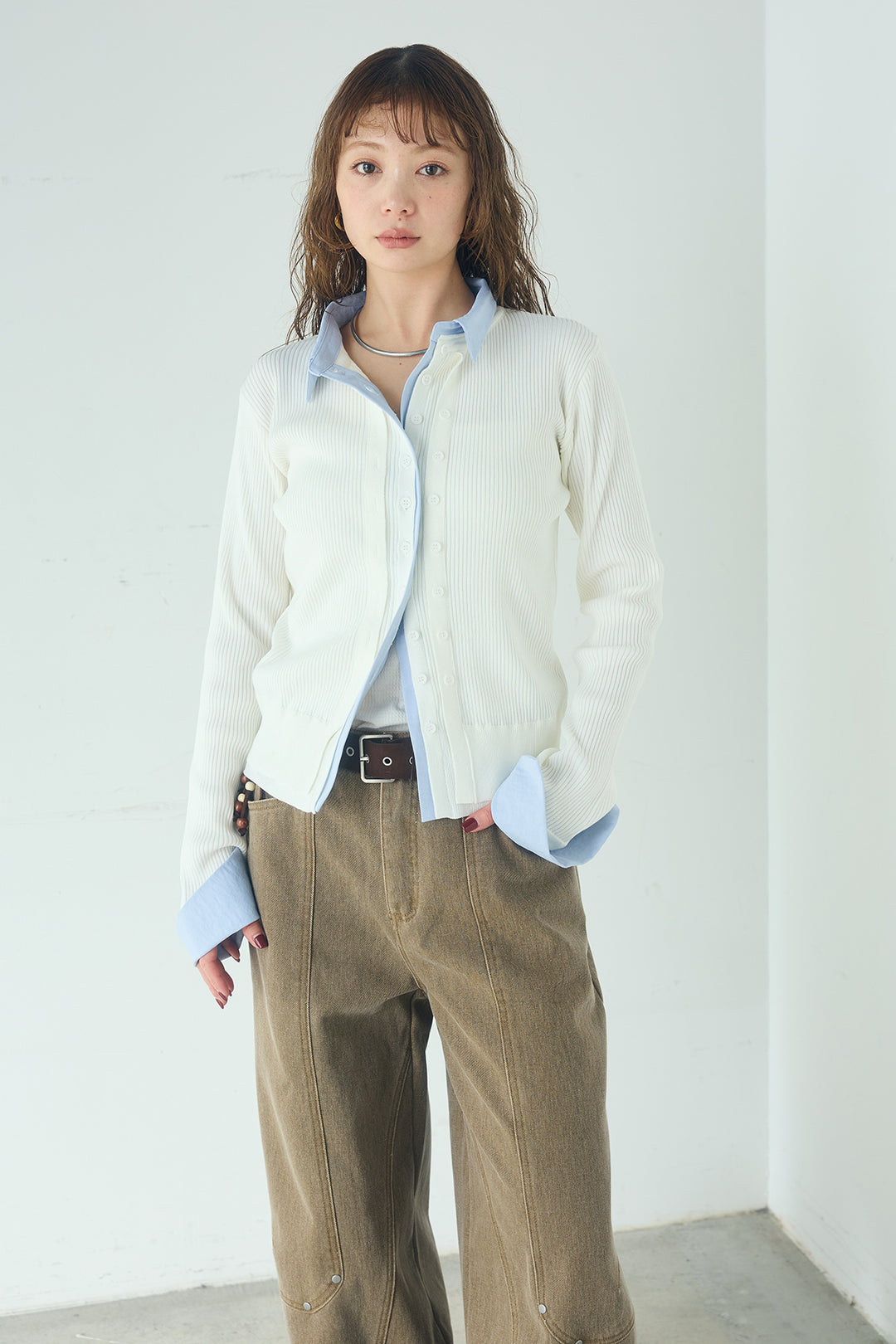 [SET]シャツドッキングボタンニットカーディガン+異素材切り替えスウェットパンツ(2set)