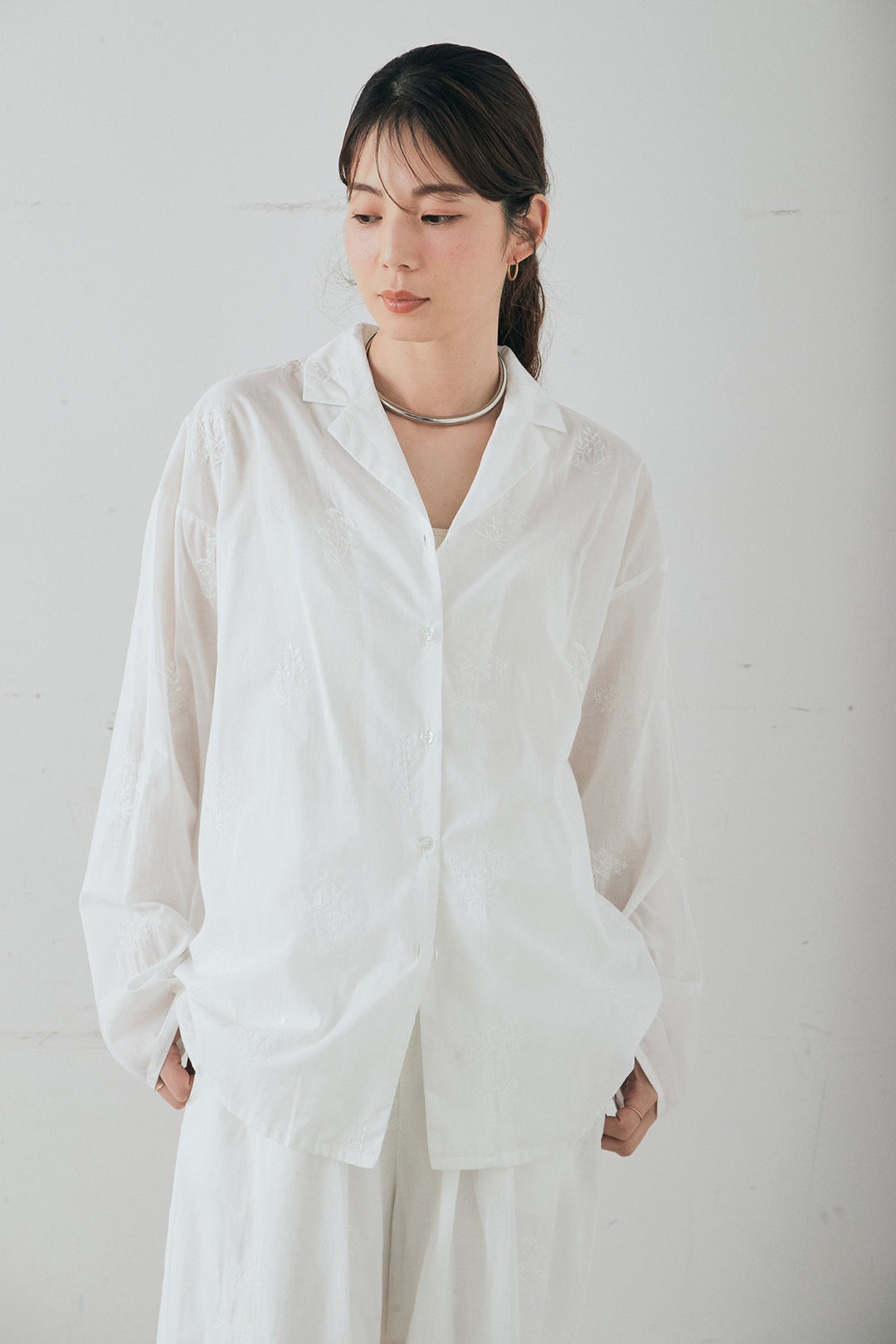 [SET]刺繍ローンオープンカラーシャツ+刺繍ローンタックイージーパンツ(2set)