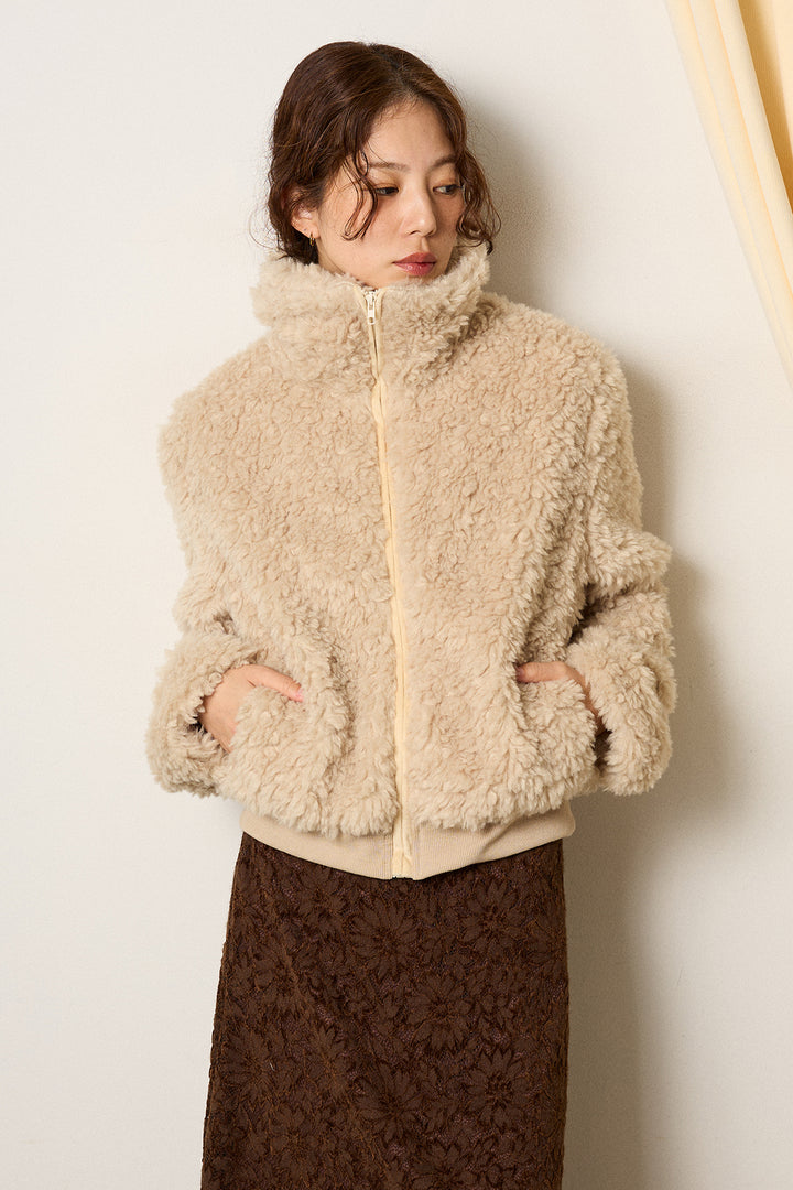 スタンドカラー裾リブボアブルゾン