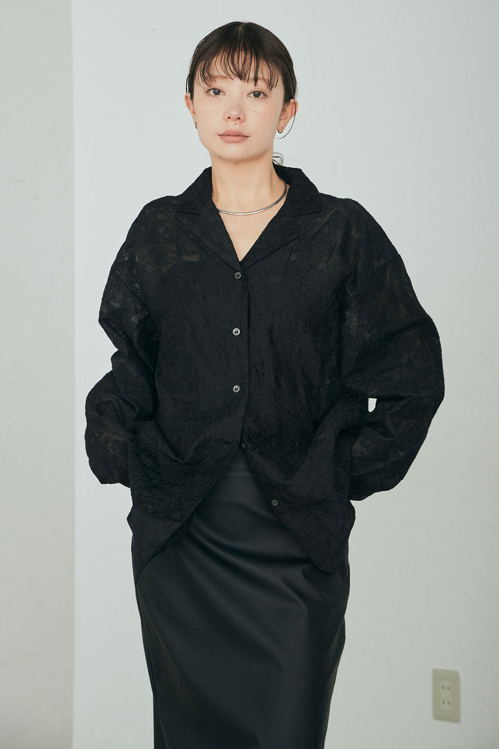 刺繍シアーオープンカラーシャツ