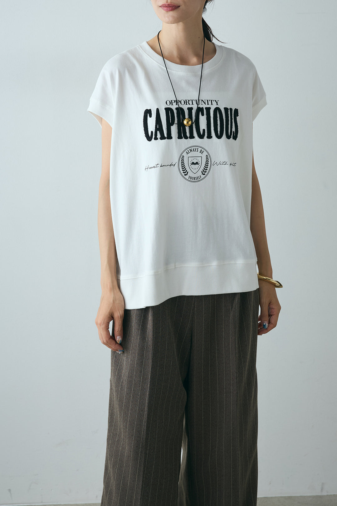 [SET]サガラ刺繍フレンチスリーブTシャツ+ピンストライプサイドラインワイドパンツ(2set)