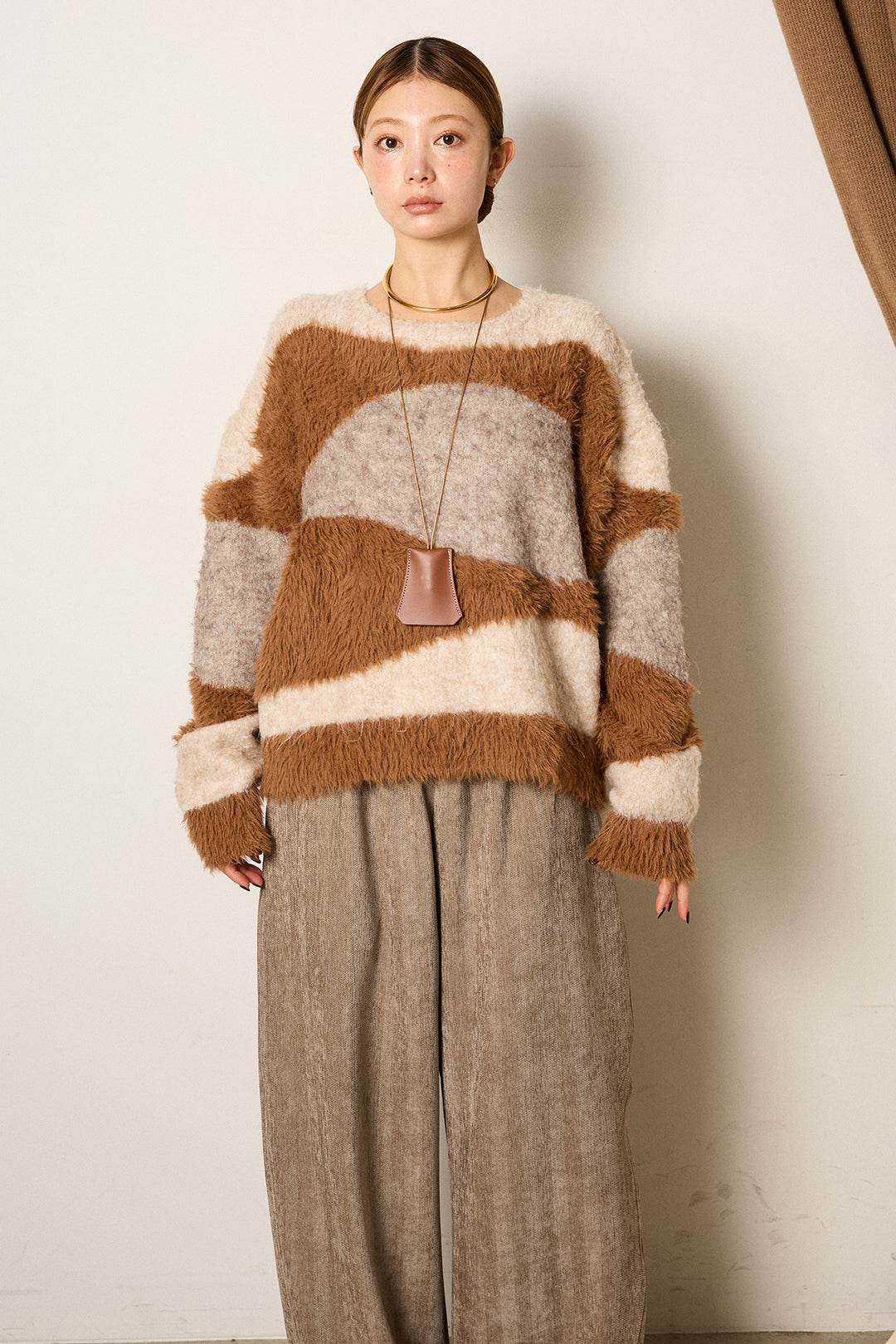 [SET]シャギーウェーブ柄クルーネックニットトップス+細ベルト付き起毛タックワイドパンツ(2set)