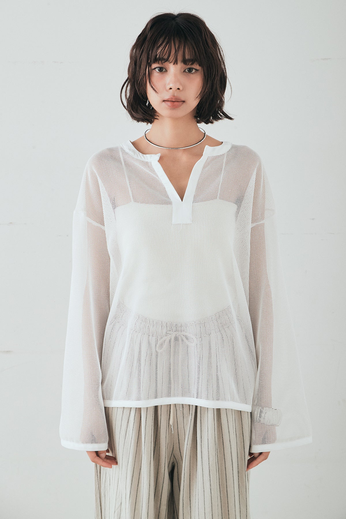 conte メッシュスキッパープルオーバーシャツ 白 半袖 定価27,500円 即納】メッシュカットソースキッパープルオーバー – ESICA