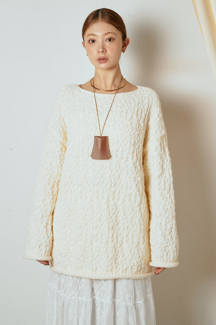 ボリューム編みニットプルオーバー