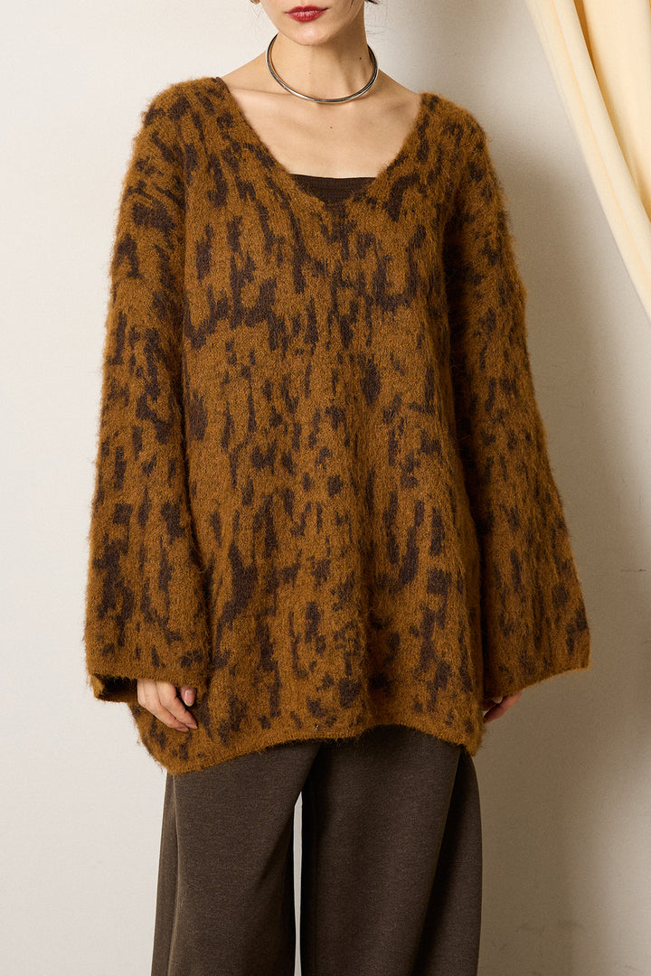 [SET]フラッフィーレオパードシャギーニット+ロープベルト付きスウェード調スカート(2set)