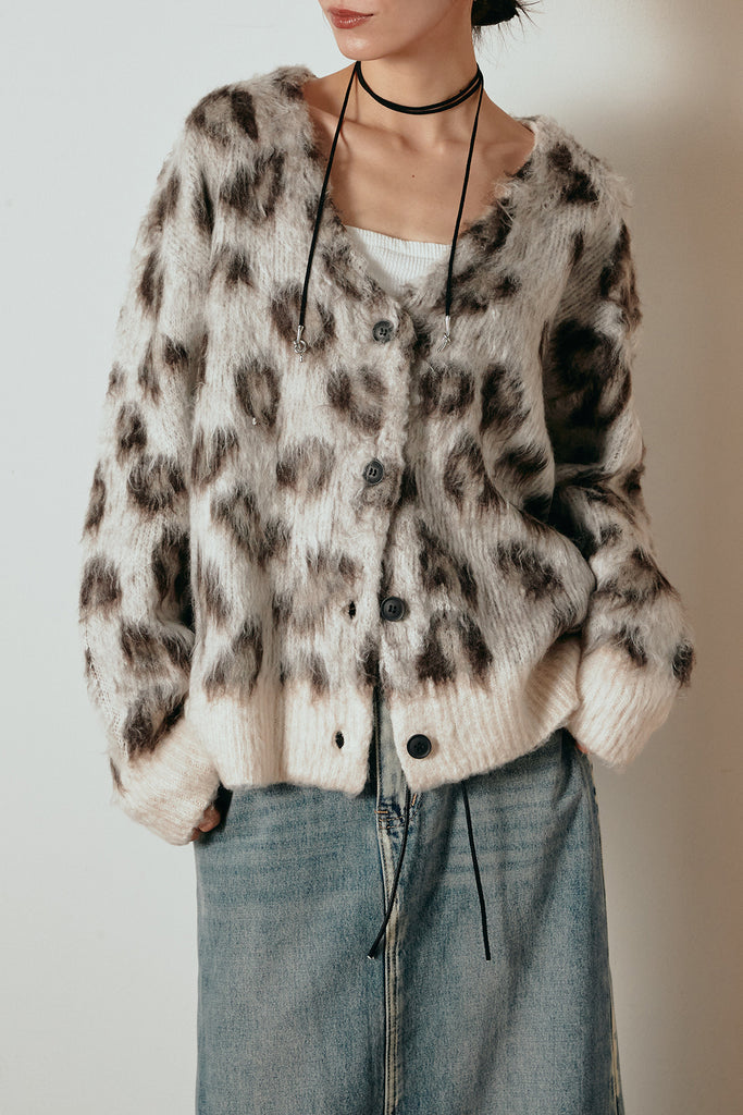 a_tops_1_fdaaa4af-6dc3-4688-