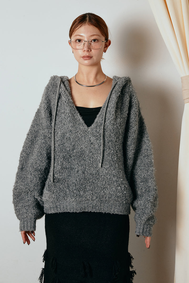 ブークレキーネックプルオーバー