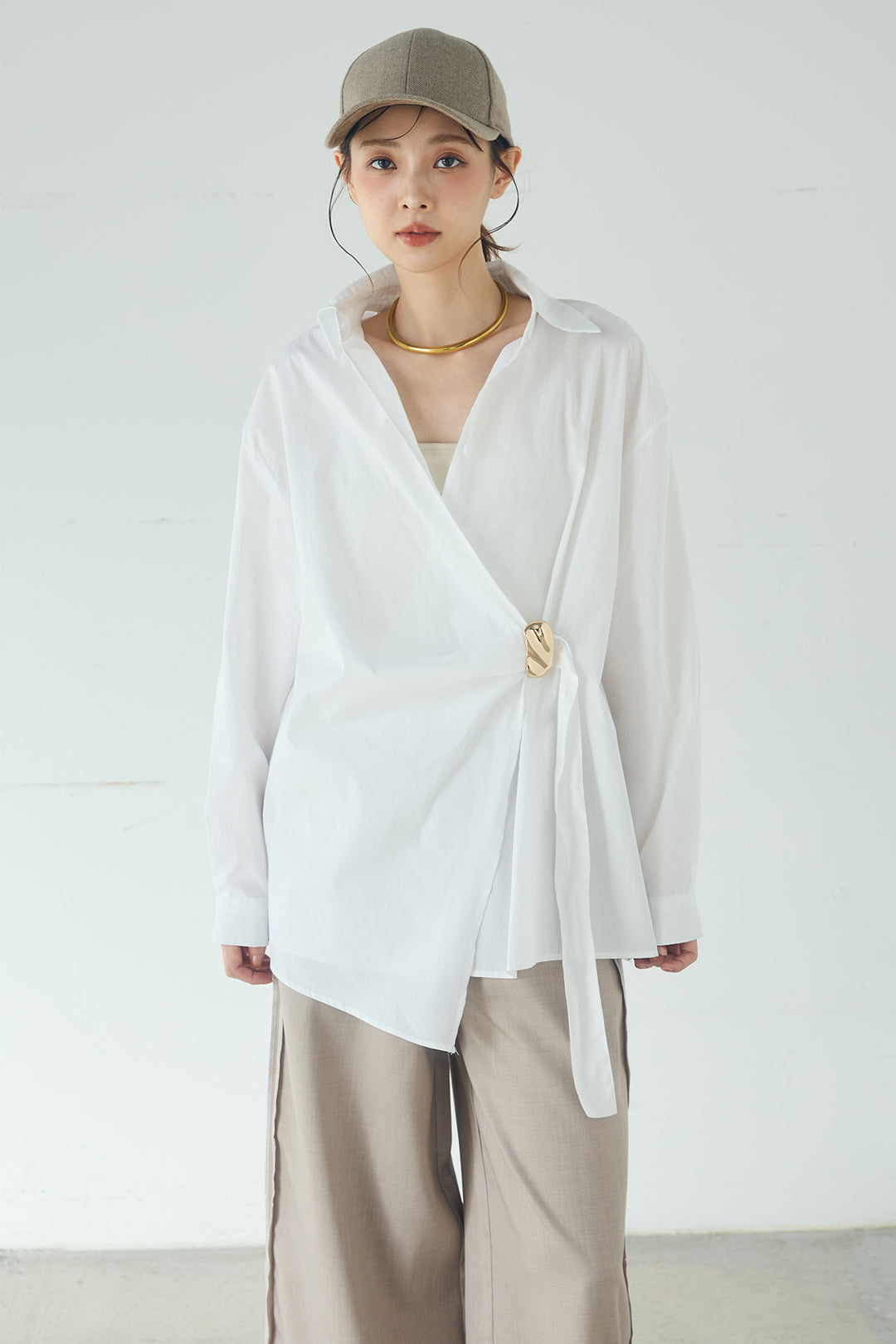 [SET]サイド留め具デザインシャツ+ストライプ柄トラックイージーパンツ(2set)