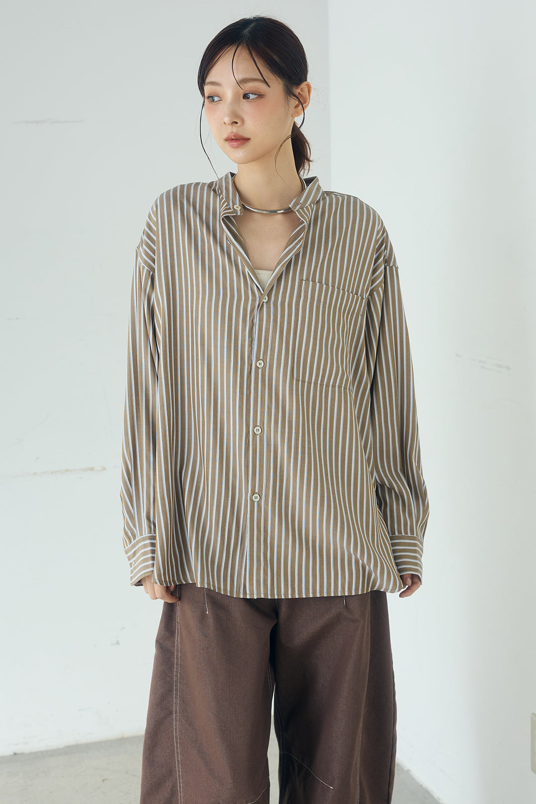 レーヨンストライプバンドカラー長袖シャツ