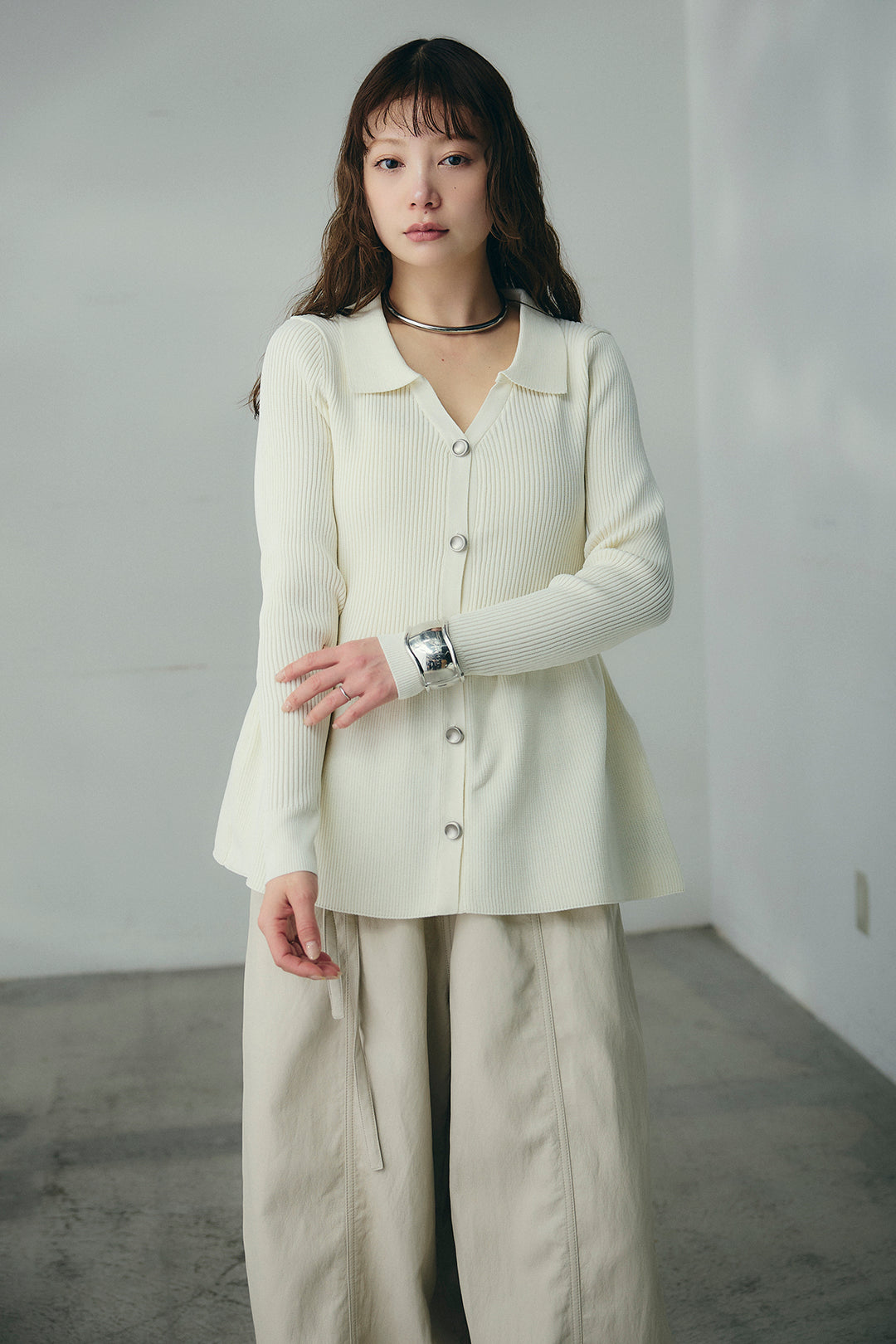 [SET]スキッパーペプラムニット+デニムライクヘリンボーンタックパンツ(2set)