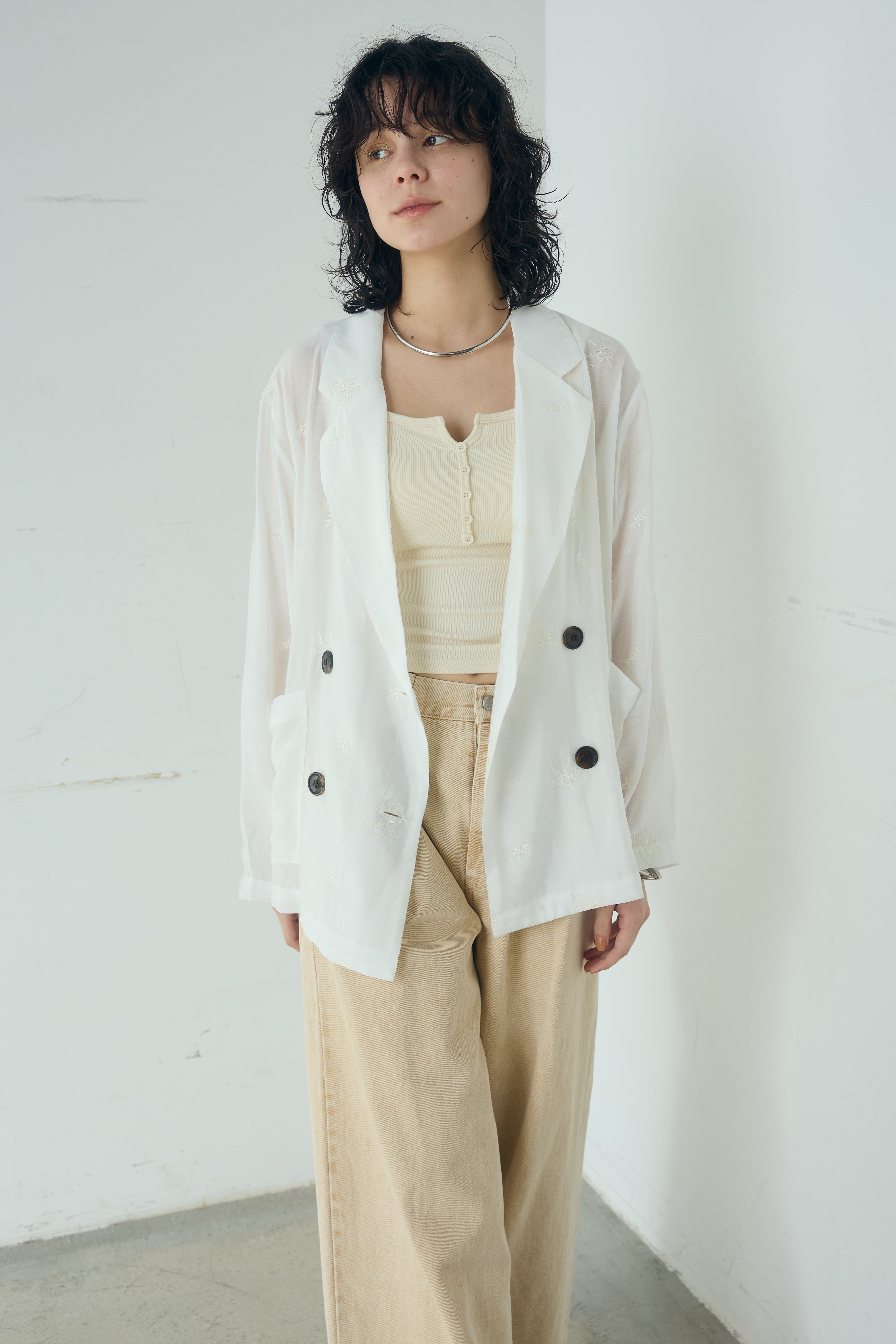 即納】シアー刺繍ダブルジャケット – ESICA