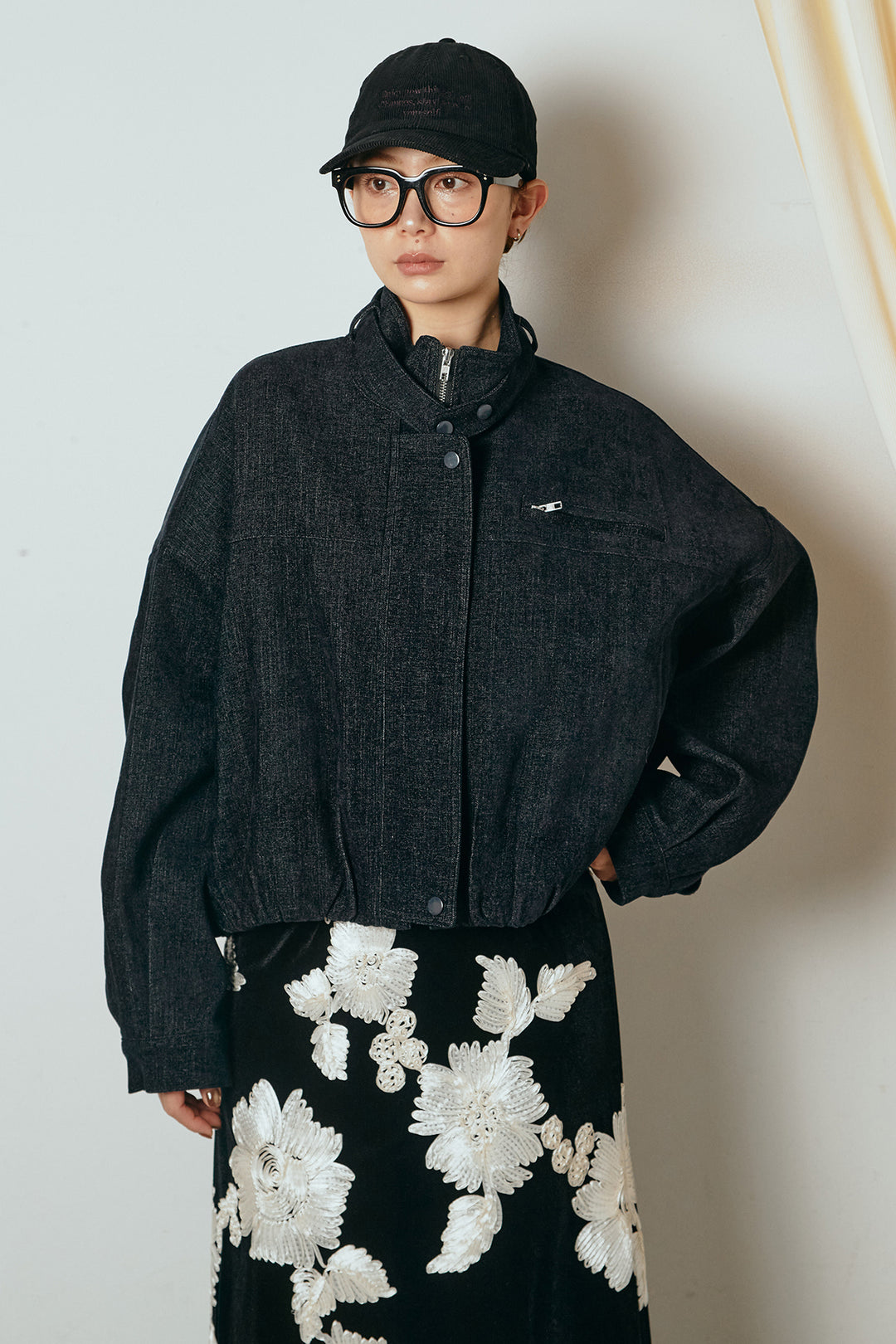 デニム調ハイネックブルゾン