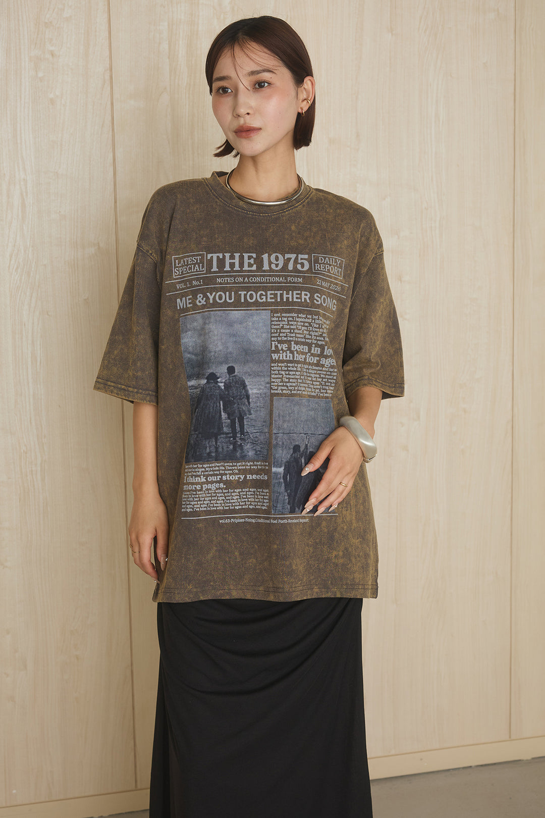 [SET]1975グラフィックTシャツ+ギャザードレープニュアンススカート(2set)