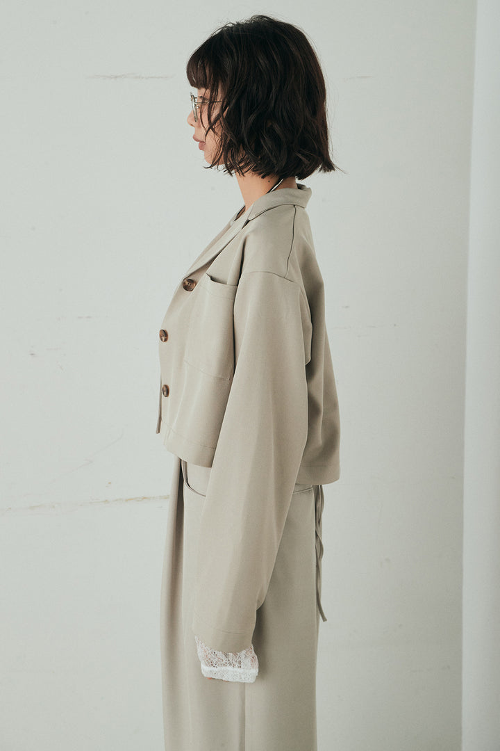 バックジップデザインショートツイルジャケット