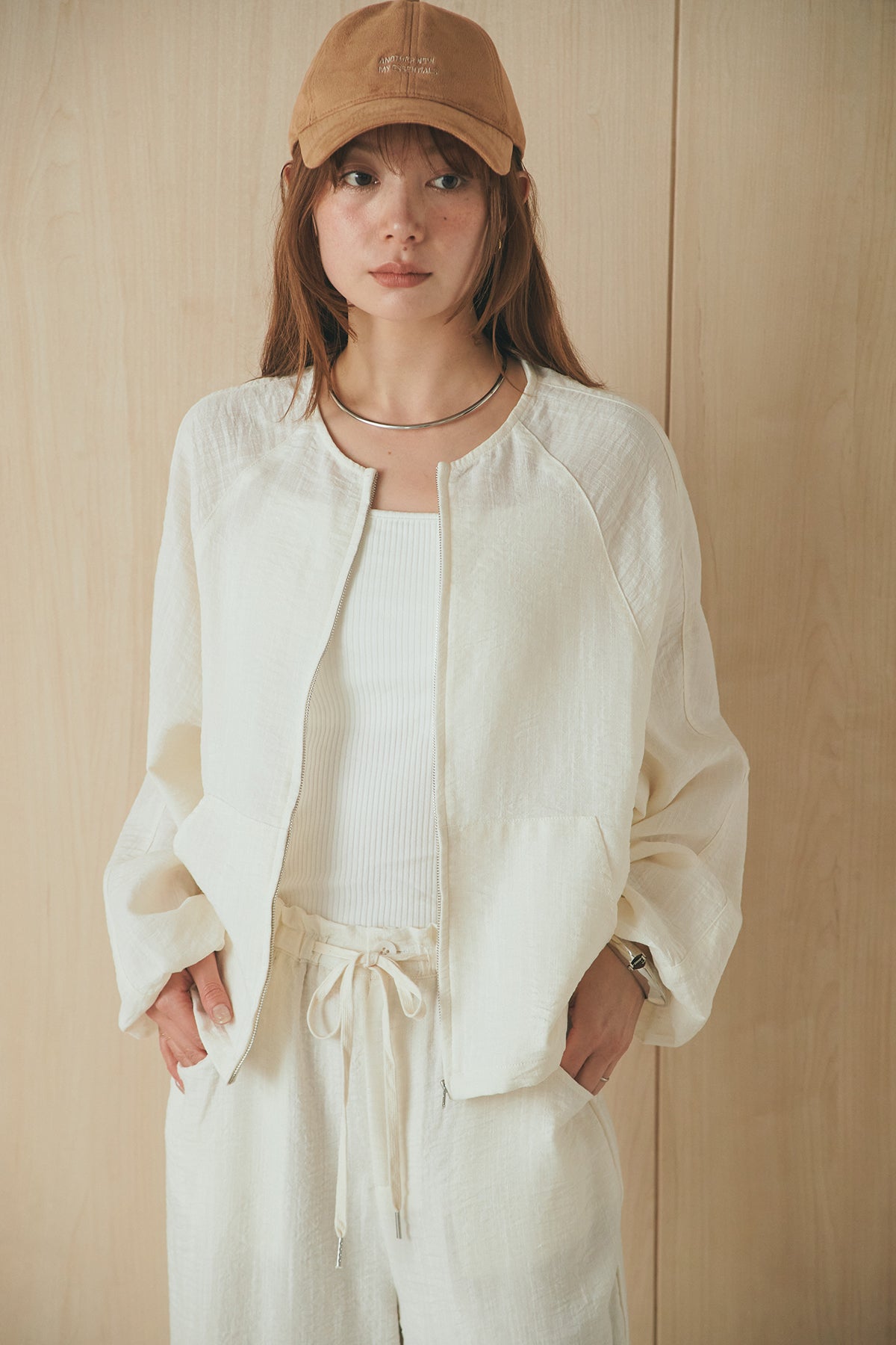 ESICA エシカ　キルティング編みブルゾン白 OUTER – ESICA