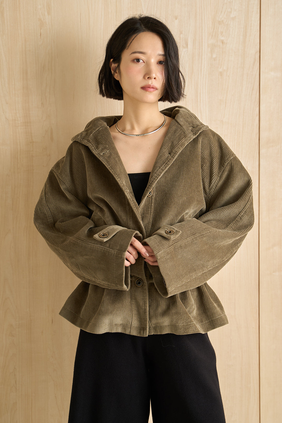 [SET]コーデュロイスタンドカラージャケット+リラックスニットショートパンツ(2set)