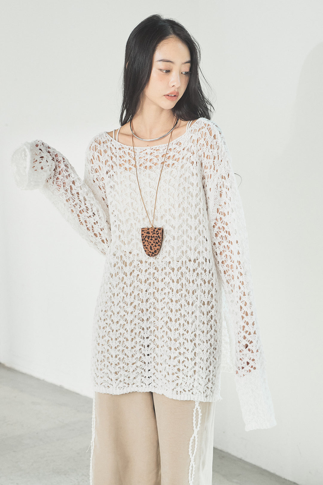 [SET]リラックスメッシュニットトップス+刺繡テープラインパンツ(2set)